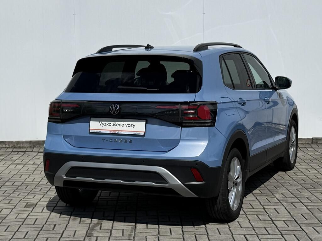 Volkswagen T-Cross, Life 1.0 TSI 85 kW - fotka 2