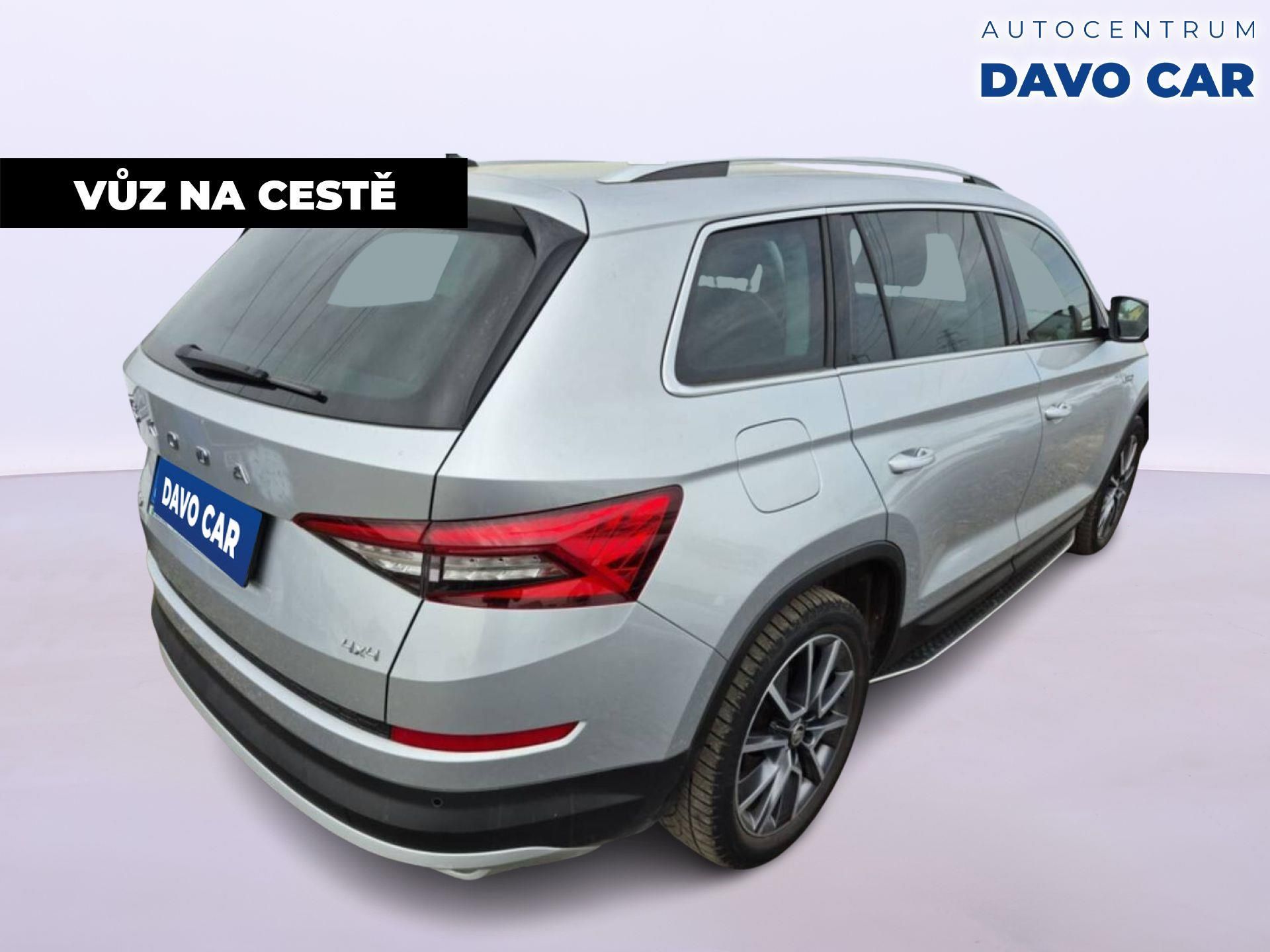 Škoda Kodiaq, 2,0 TSI Scout 4x4 DSG 7 Míst - fotka 2