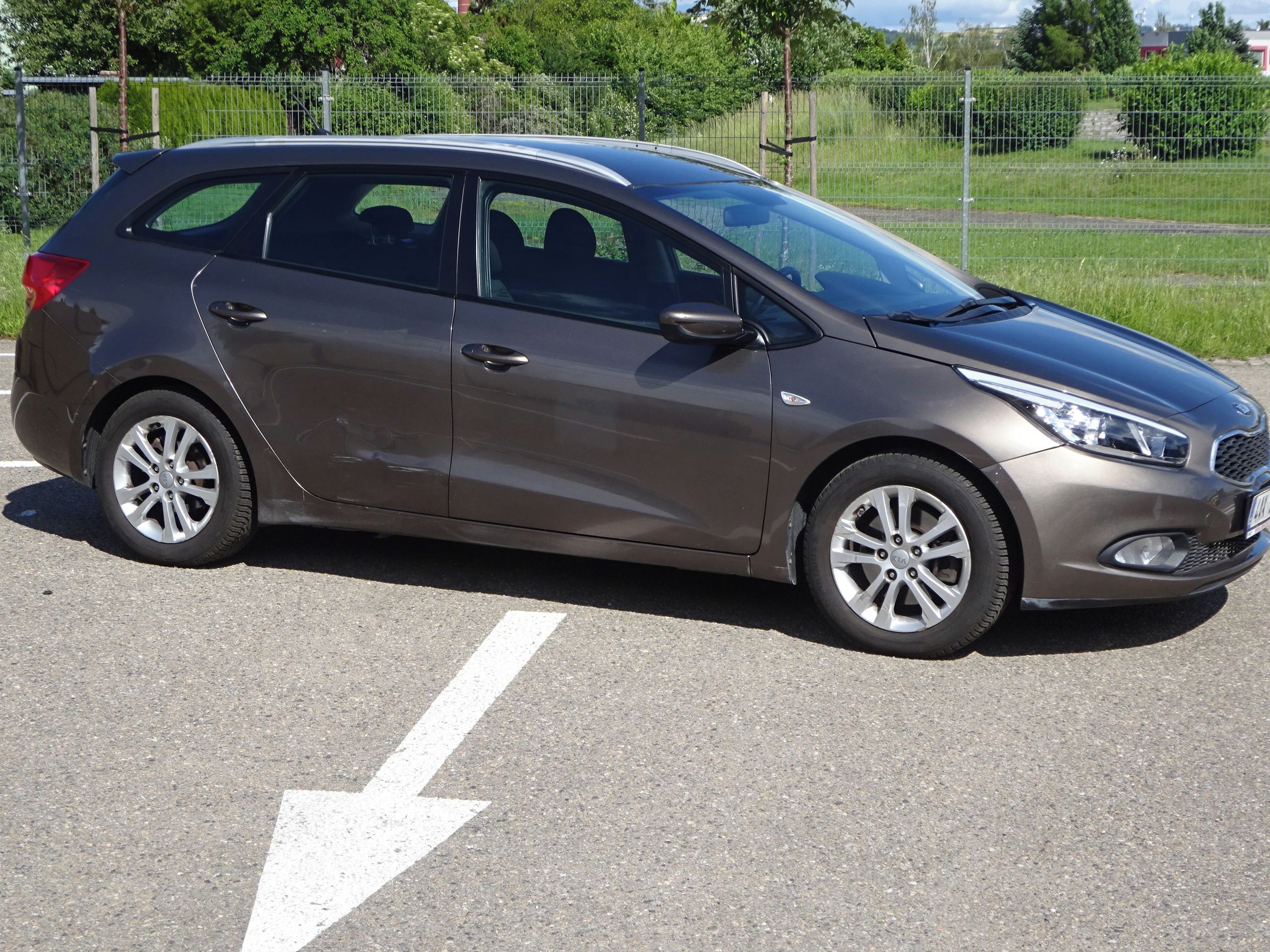 Kia Cee´d, 1.4i (73 KW) Koupeno v ČR - fotka 2