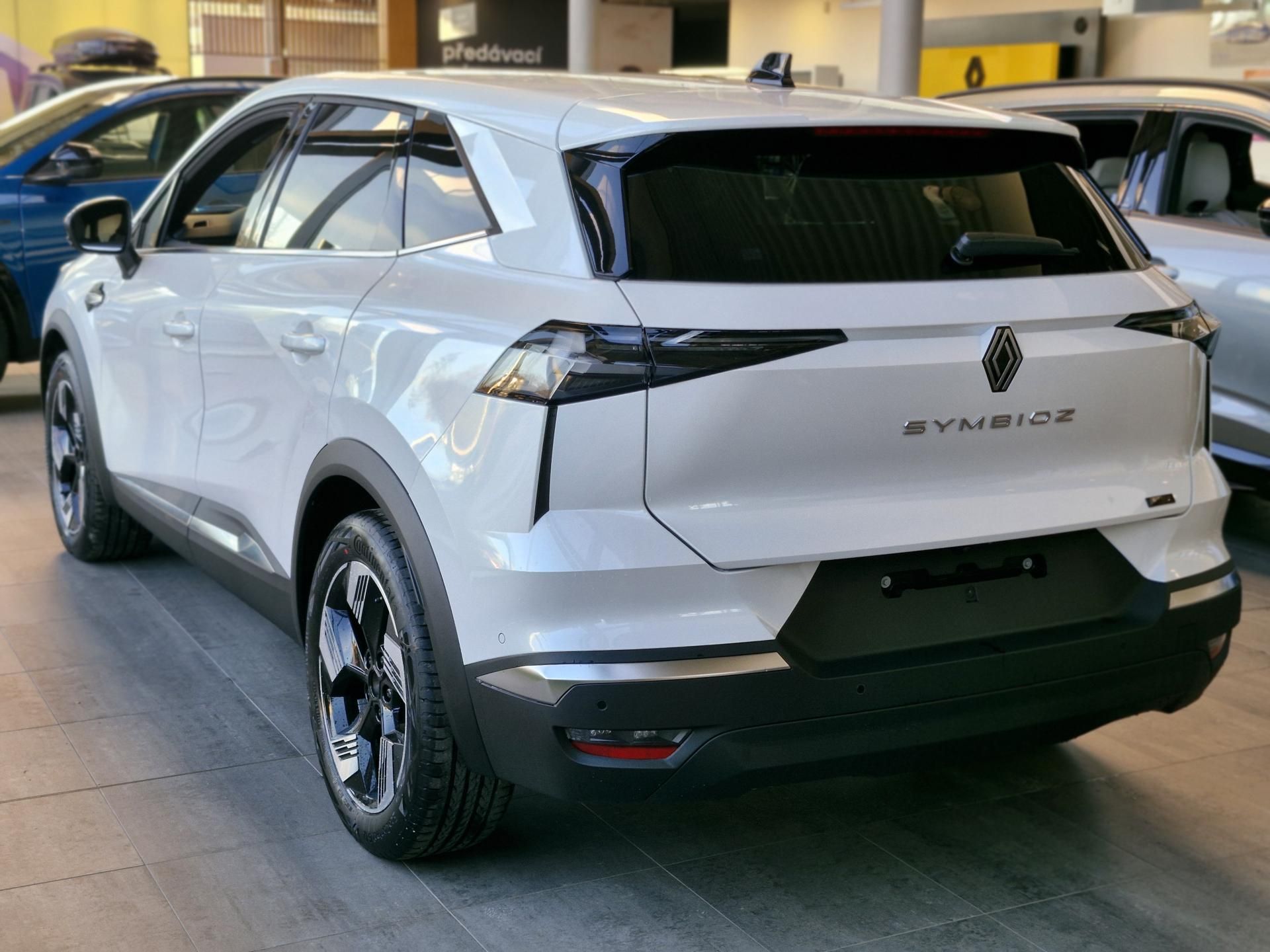 Renault Symbioz, techno mild hybrid 140 EDC - fotka 3