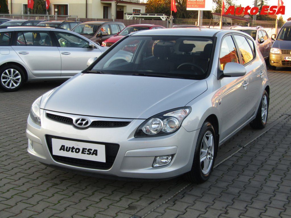 Hyundai i30, 1.6 CRDi,ČR,AC - fotka 3