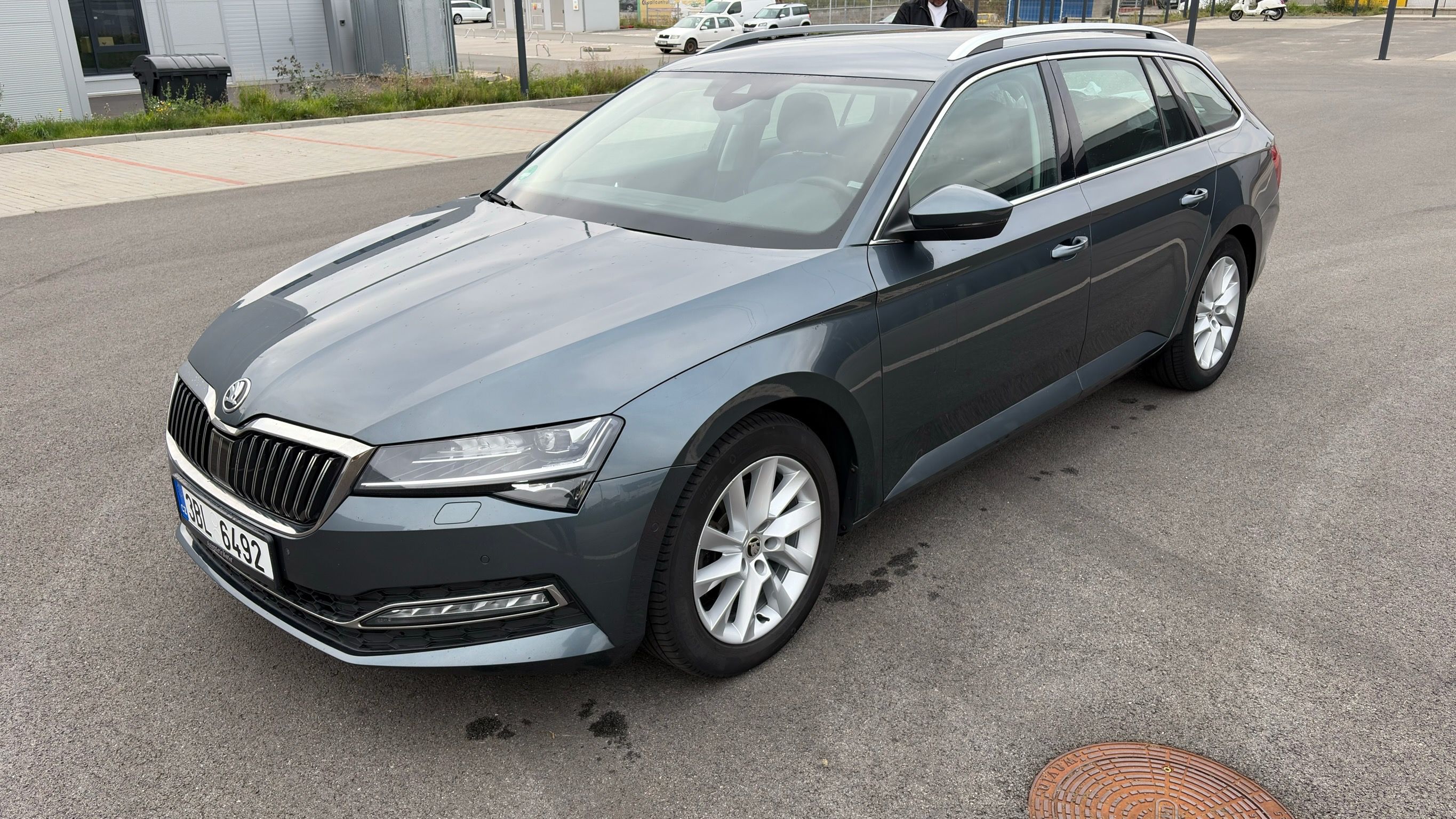 Škoda Superb, 2.0. TDI - fotka 4