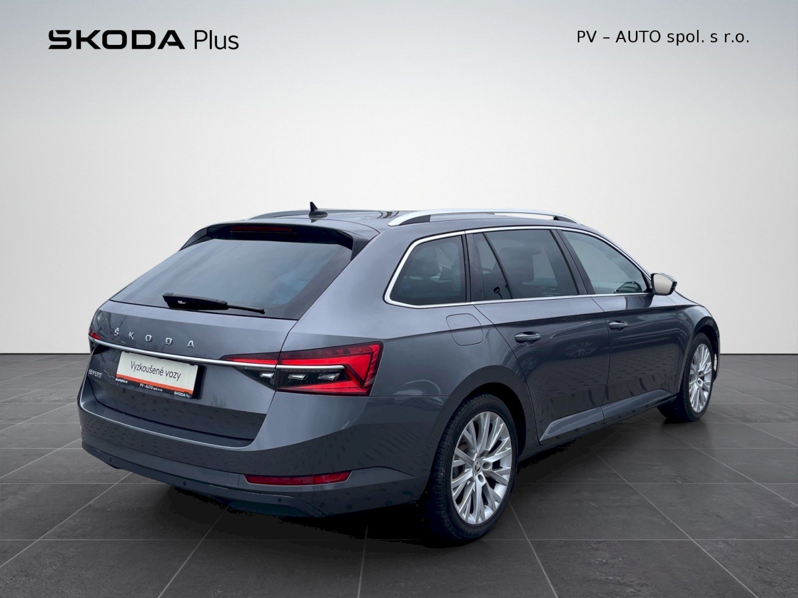 Škoda Superb, 2.0 TDI 147kW DSG Style Plus c - fotka 2