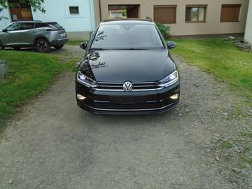 1.5i,110kw.navigace.DSG.Tazne