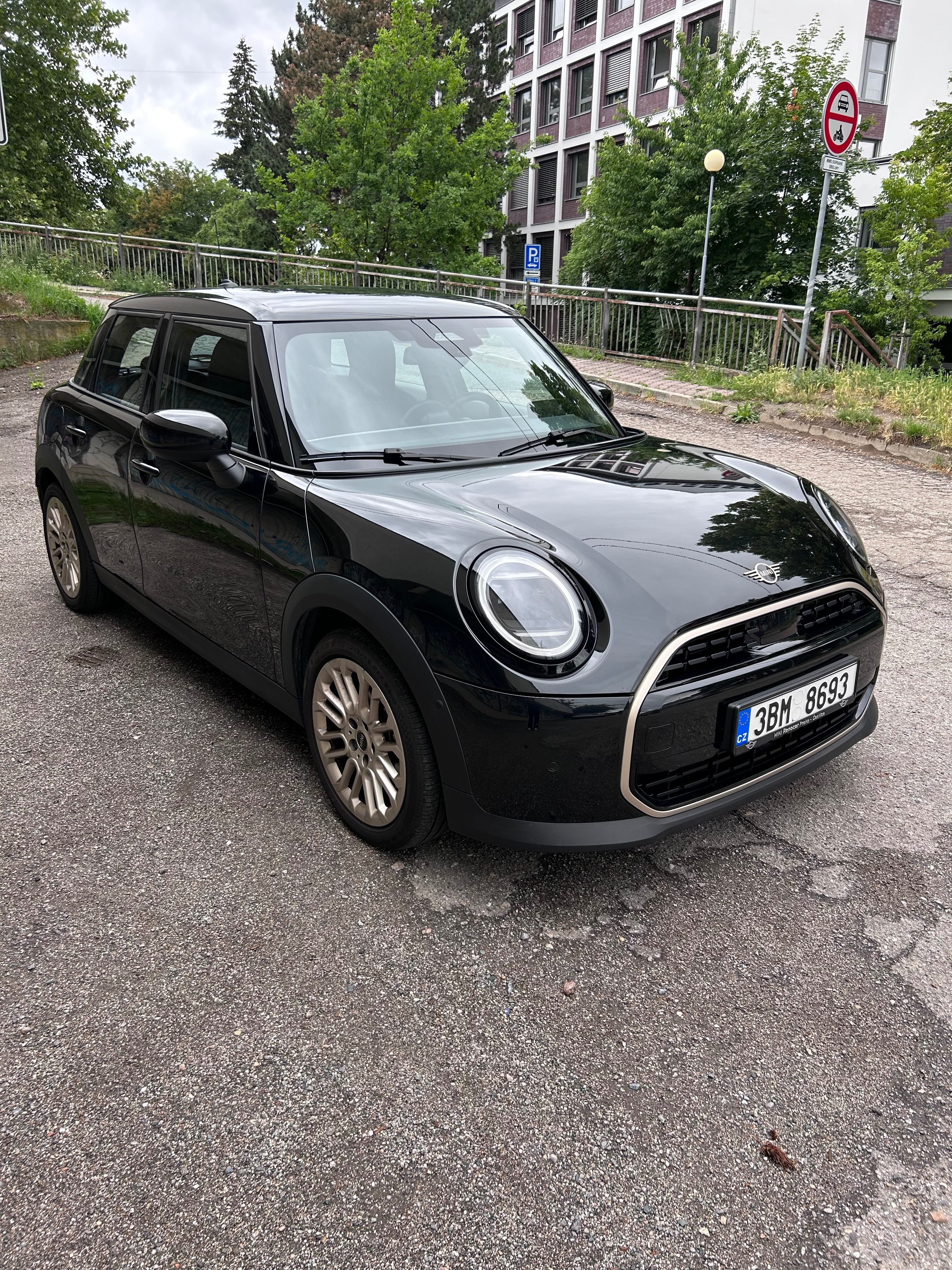 Mini Cooper, MINI C 5-door