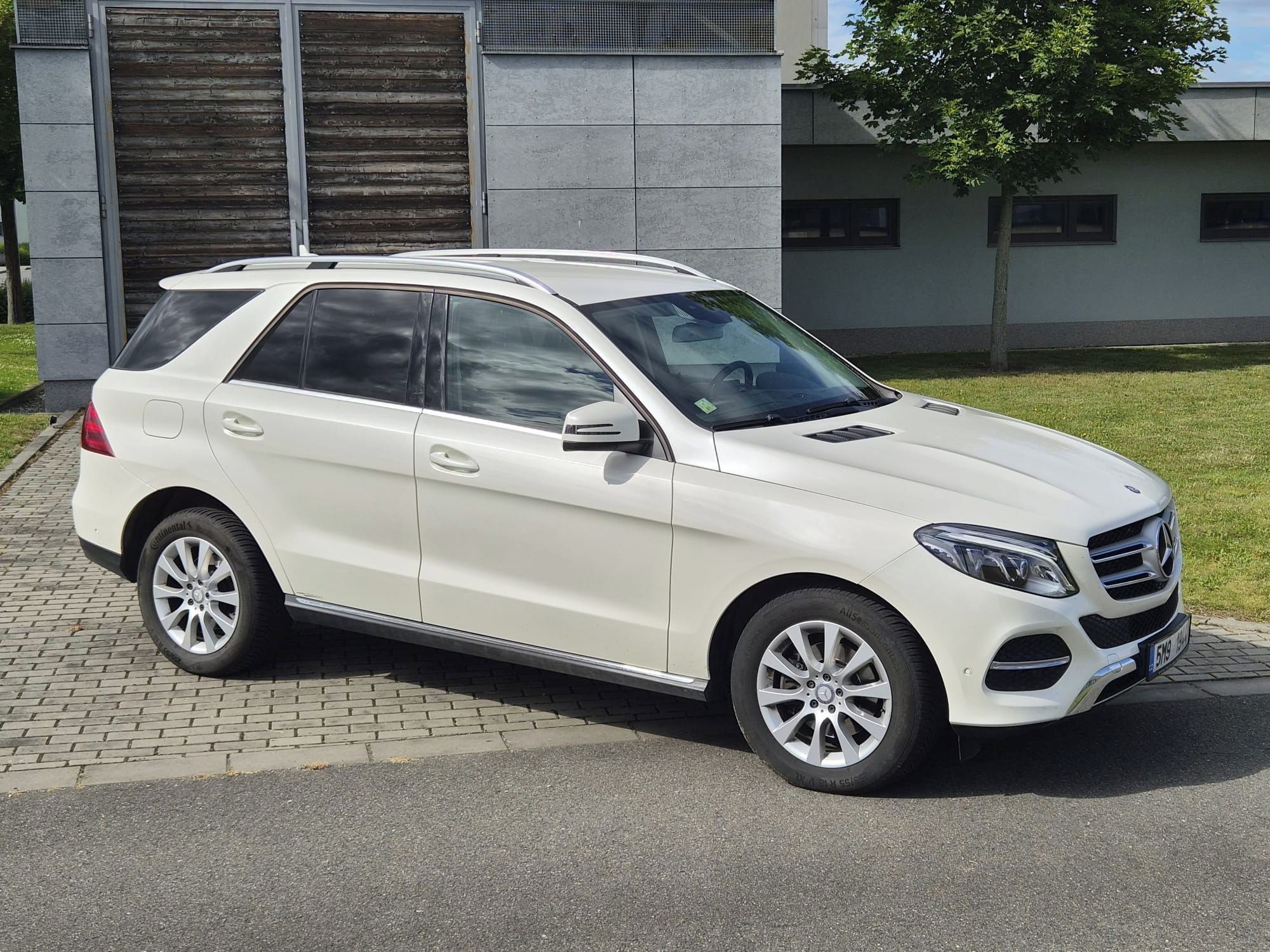 Mercedes-Benz GLE, 1. majitel, ČR, 85tis, servis
