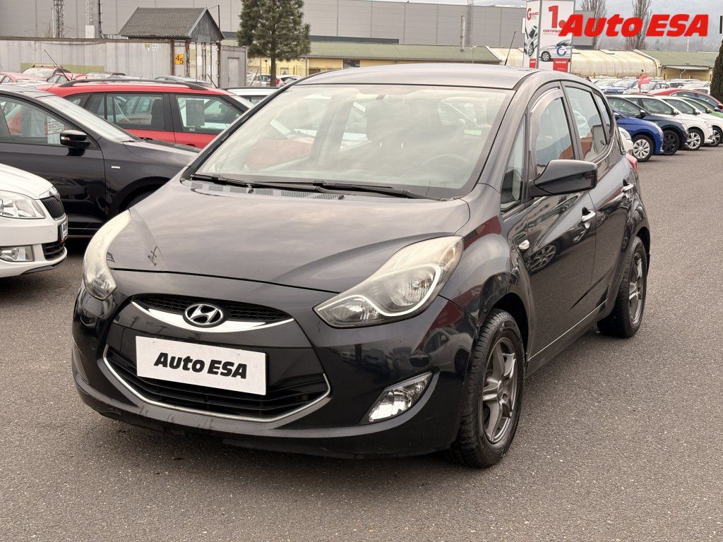 Hyundai i20, 1.4,AC,tažné - fotka 3