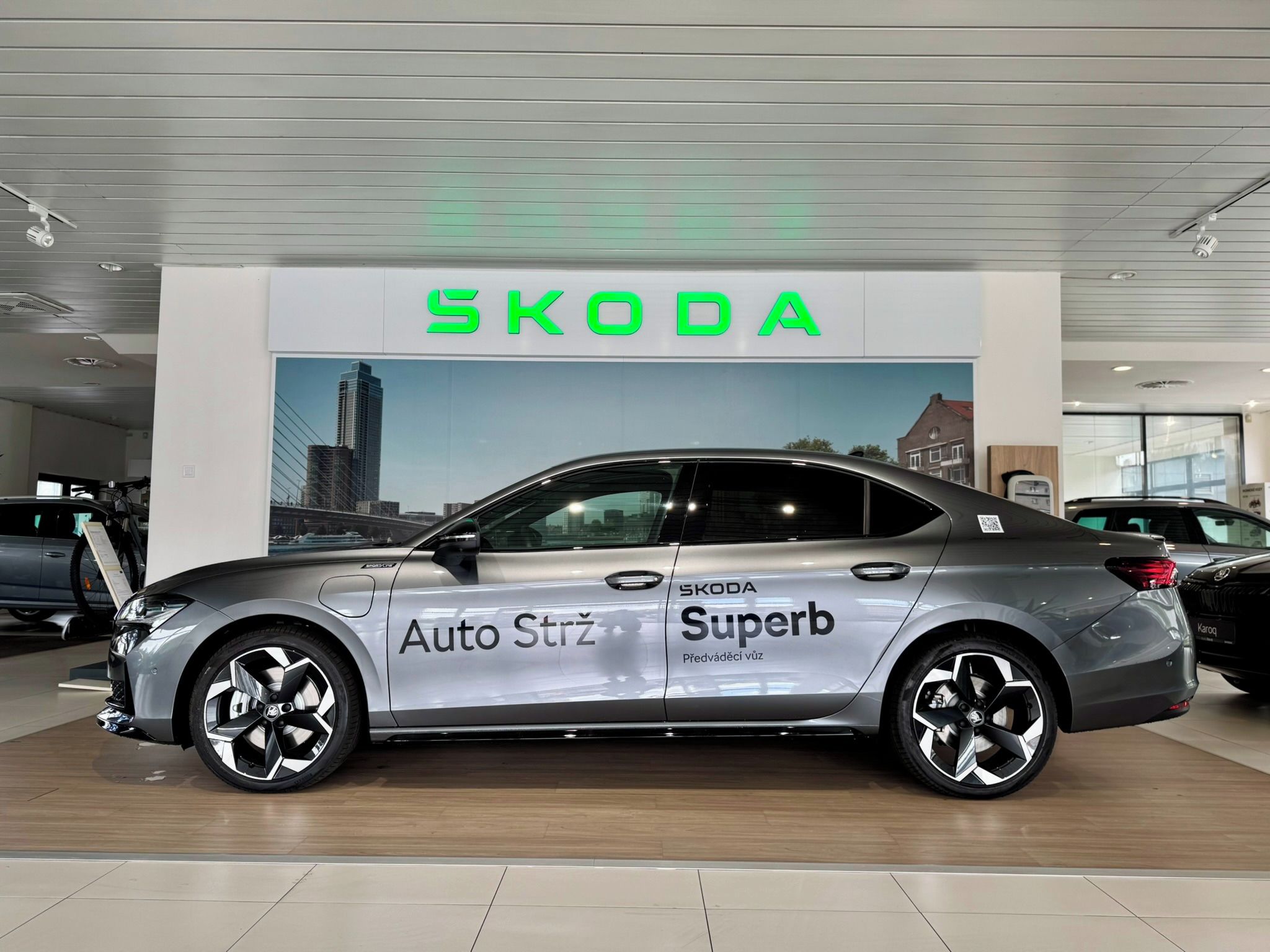 Škoda Superb, 1,5 TSI iV 200 kW 6° aut - fotka 3