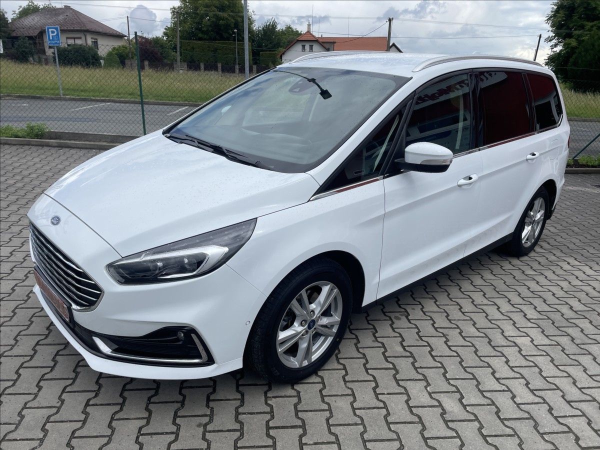 Ford Galaxy, 2,5 FHEV AT TZ 7 MÍST NOVÁ STK - fotka 4