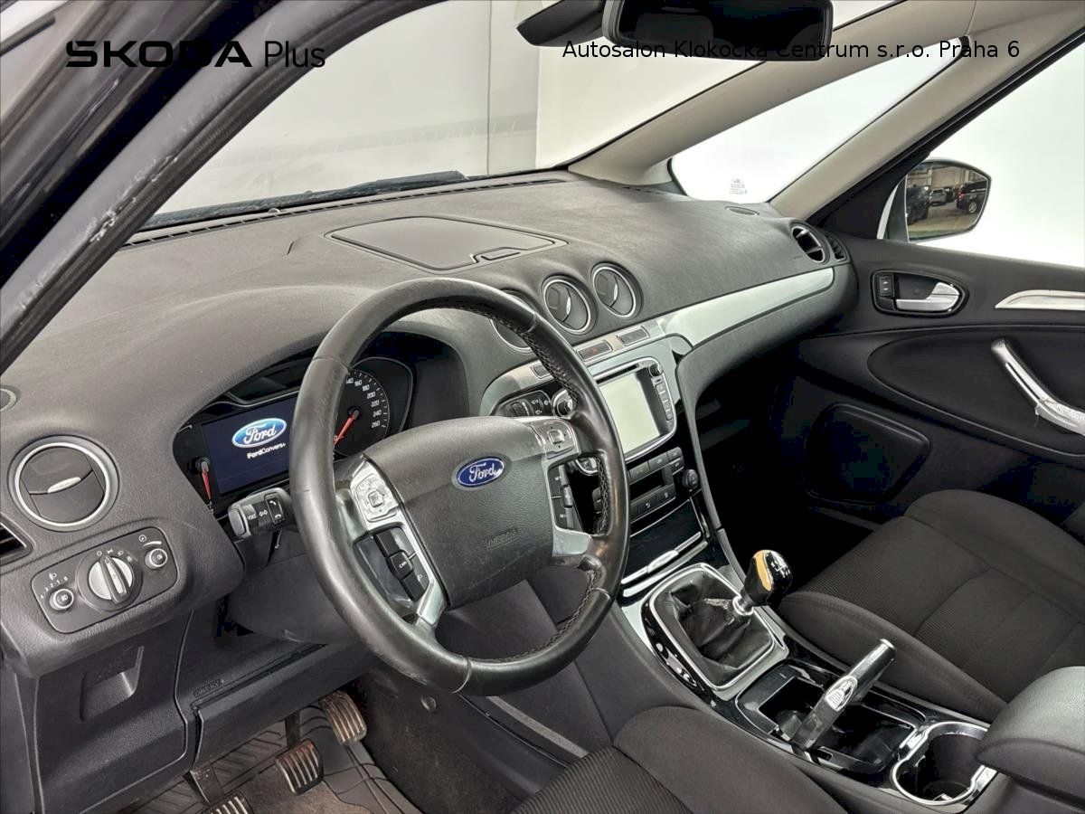 Ford S-MAX, TDCi103 kW Titanium 7 míst - fotka 6