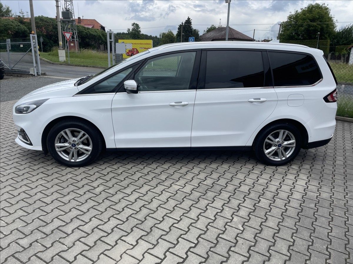 Ford Galaxy, 2,5 FHEV AT TZ 7 MÍST NOVÁ STK - fotka 5