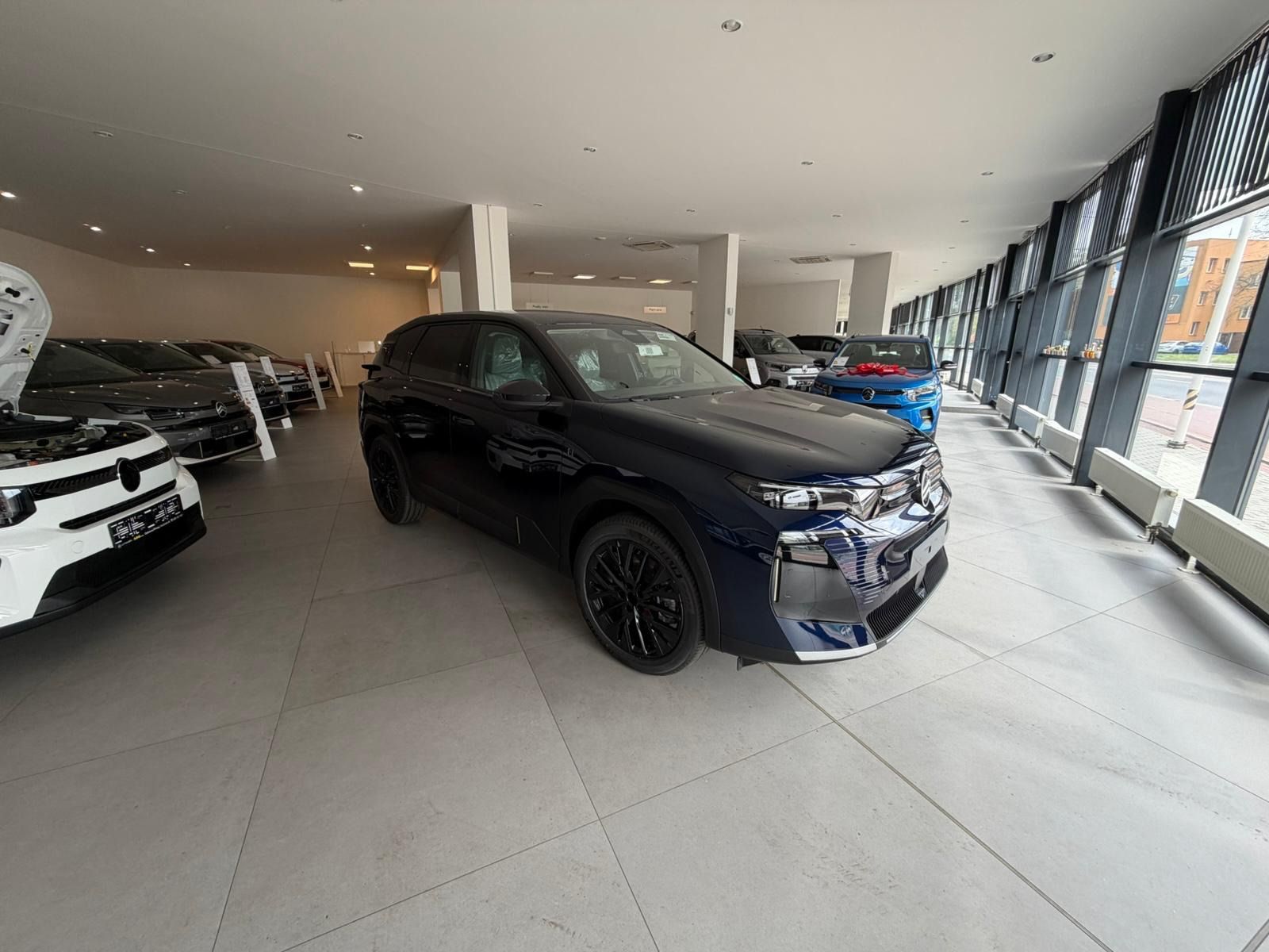 Citroën C5 Aircross, MAX Plug-in Hybrid 195k  Předv - fotka 5