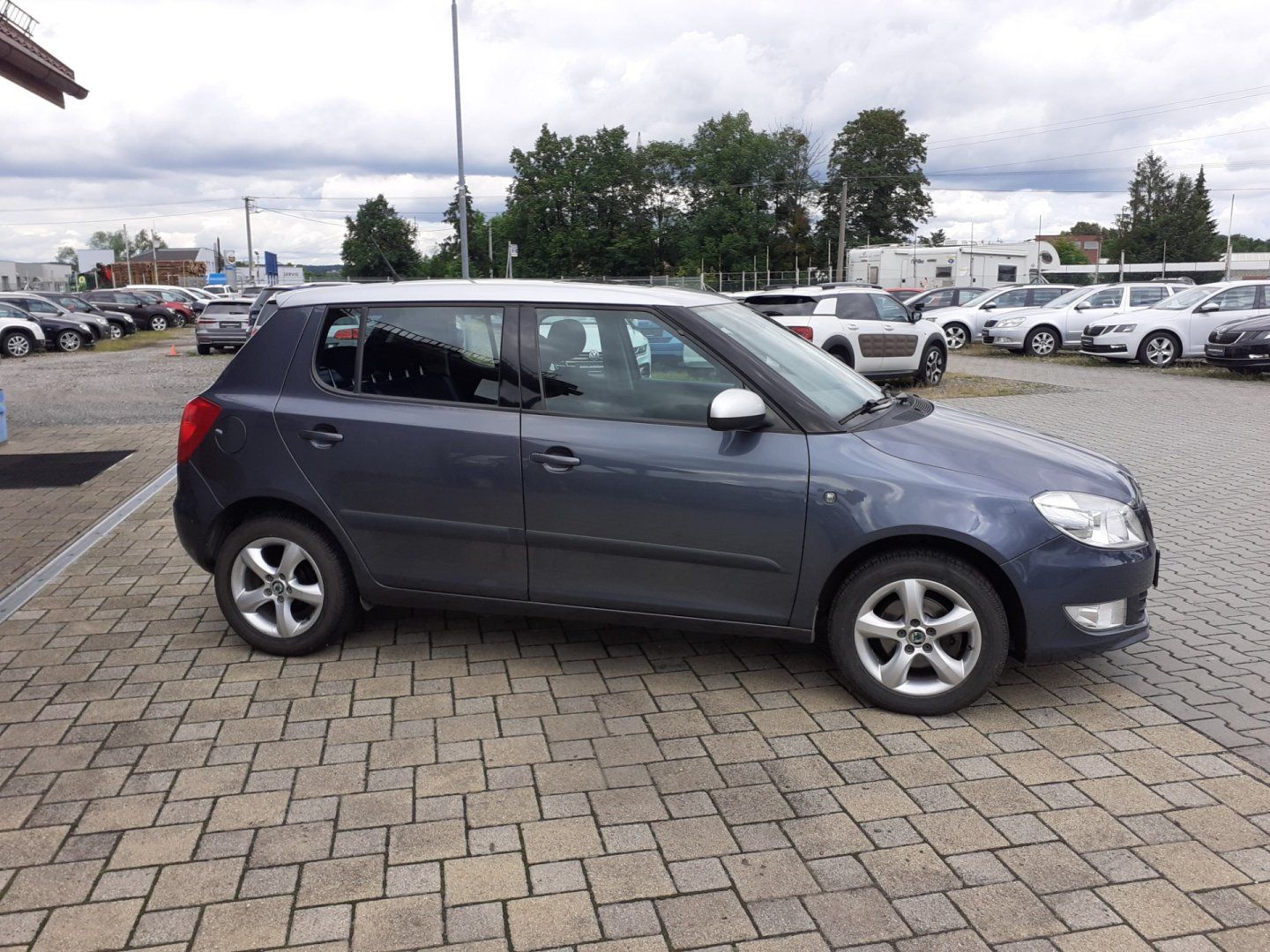 Škoda Fabia, 1.2 TSi 1.MAJ.ČR - fotka 3