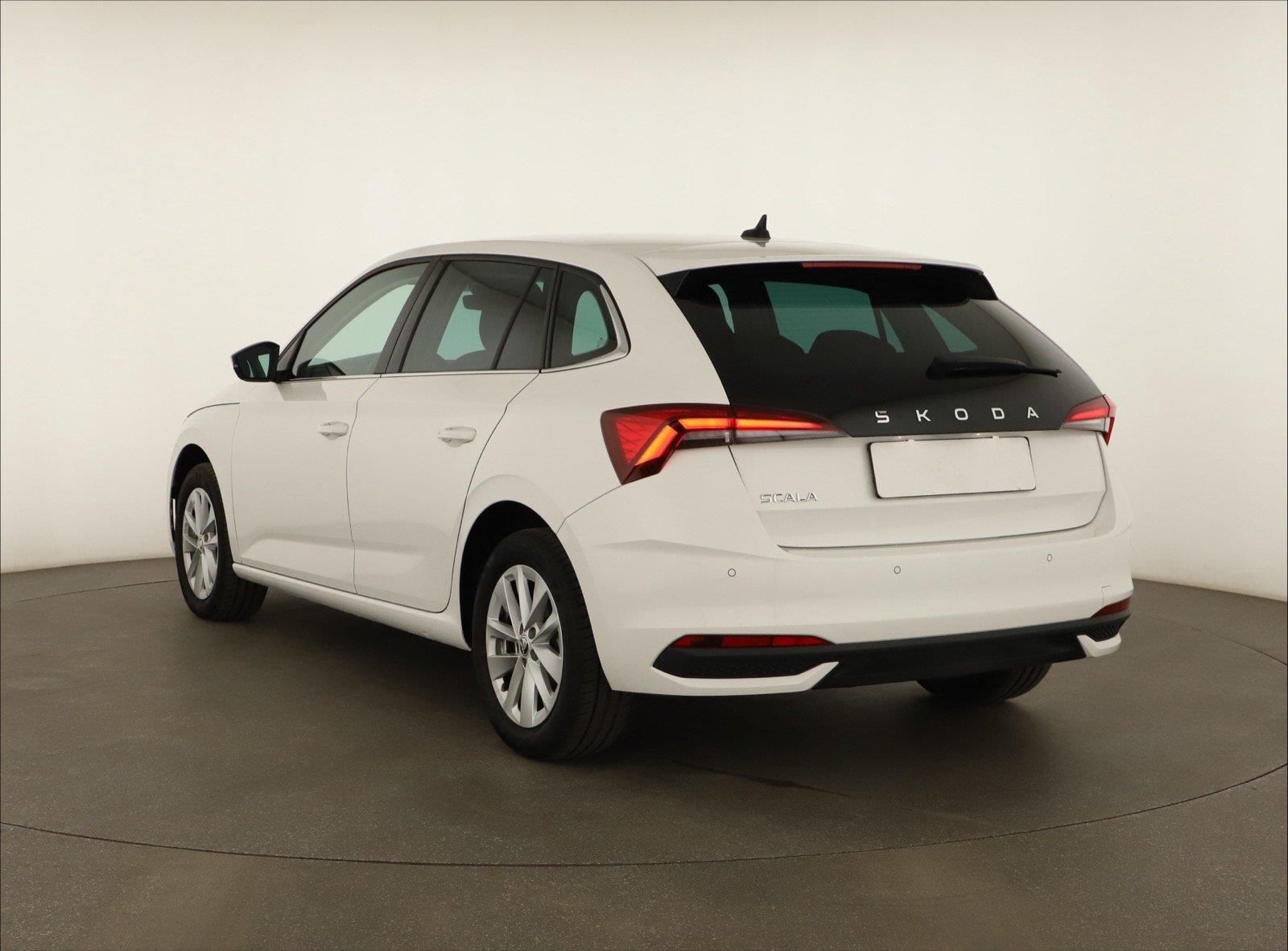 Škoda Scala, 1.0 TSI, Top Selection, Záruka - fotka 4