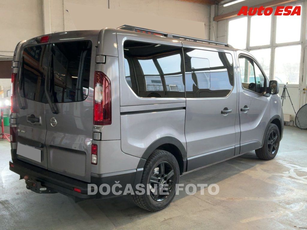 Nissan NV300, 1.6dCi 8míst,Premium - fotka 2