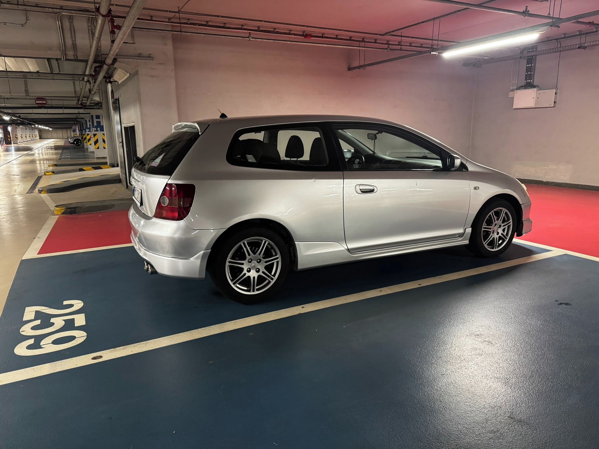 Honda Civic, Honda Civic Sport ep2
