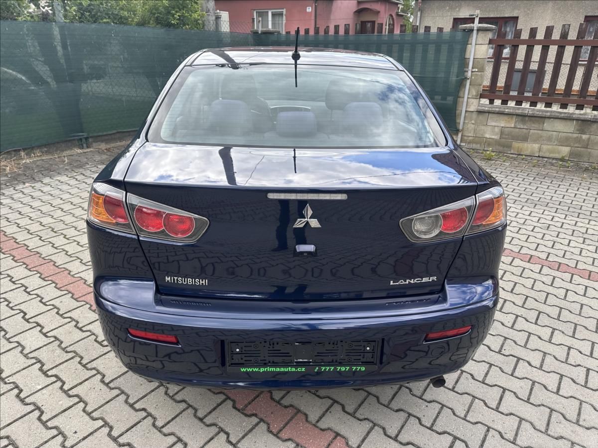 Mitsubishi Lancer, 1,6 1.majitel - fotka 4