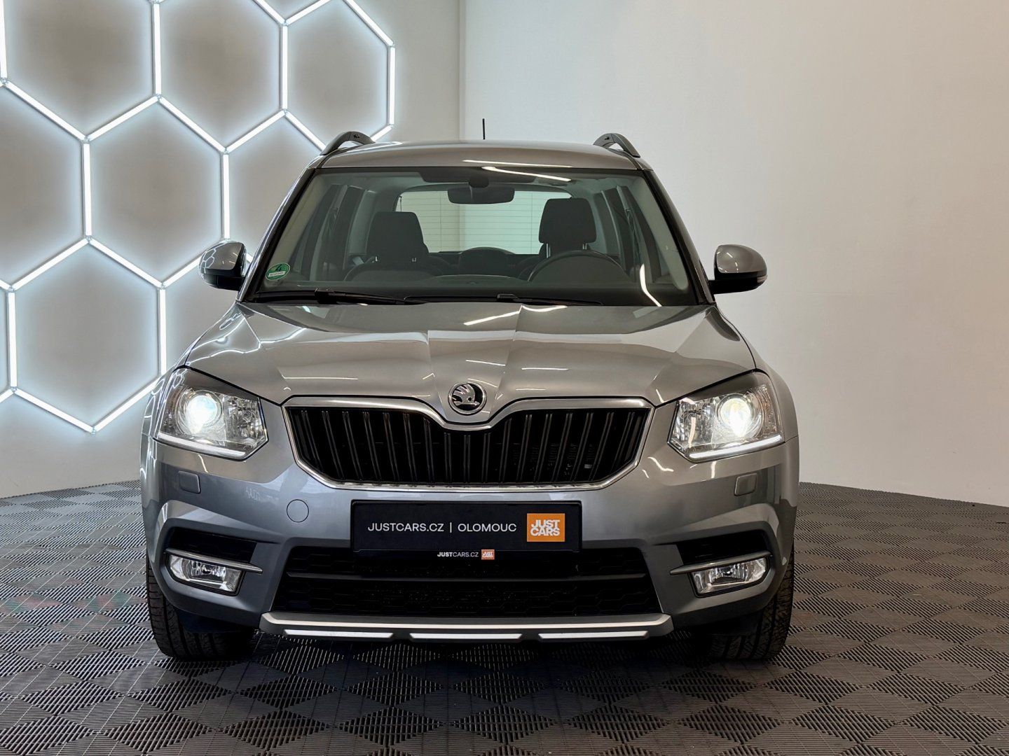 Škoda Yeti, 1.4 TSI 110kW4x4/STYLE/SERV.KN - fotka 4