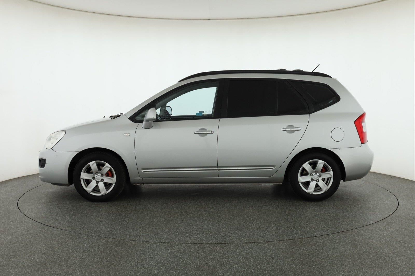 Kia Carens, 2.0 CRDi, Tažné - fotka 3