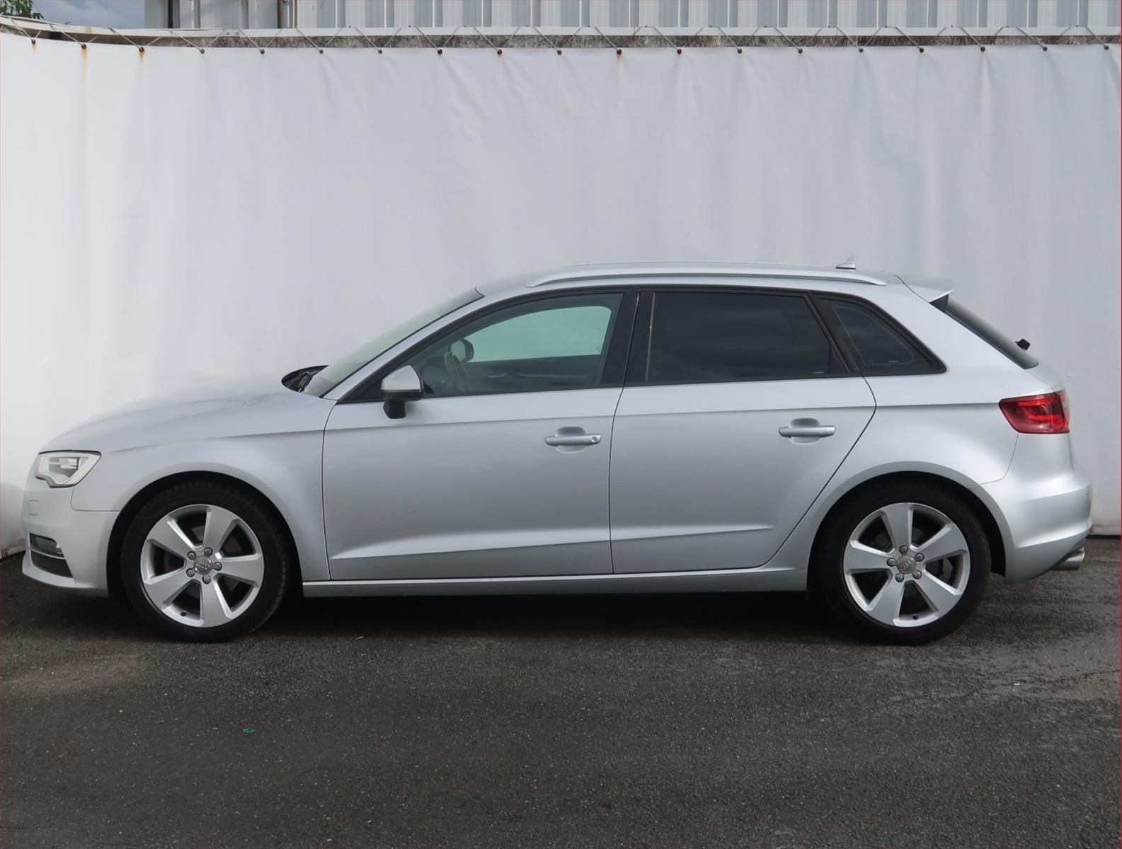Audi A3, 2.0 TDI, Sport, Serv.kniha - fotka 3