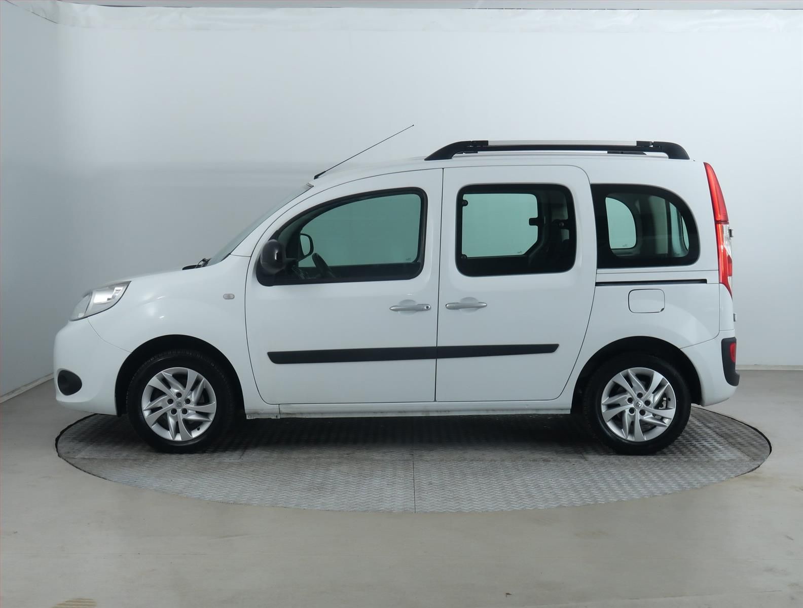 Renault Kangoo, 1.2 TCe, 5 míst, Zen - fotka 3