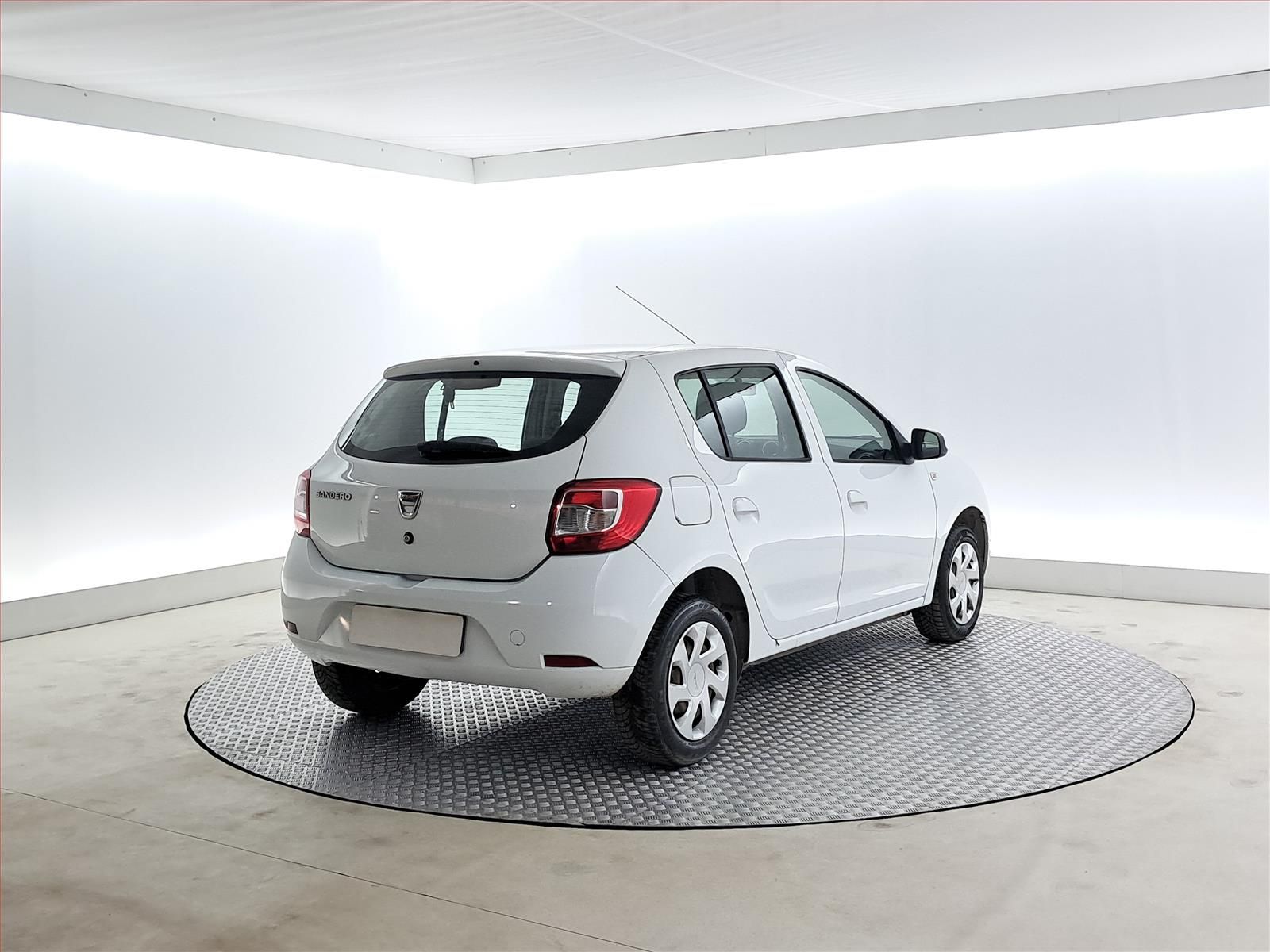 Dacia Sandero, 1.2 16V, ČR,1.maj, Klima - fotka 5