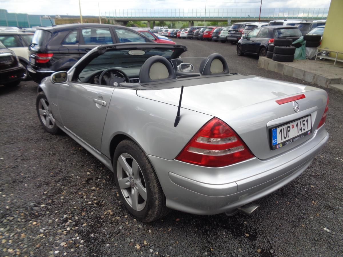 Mercedes-Benz SLK, 2,0 - fotka 5