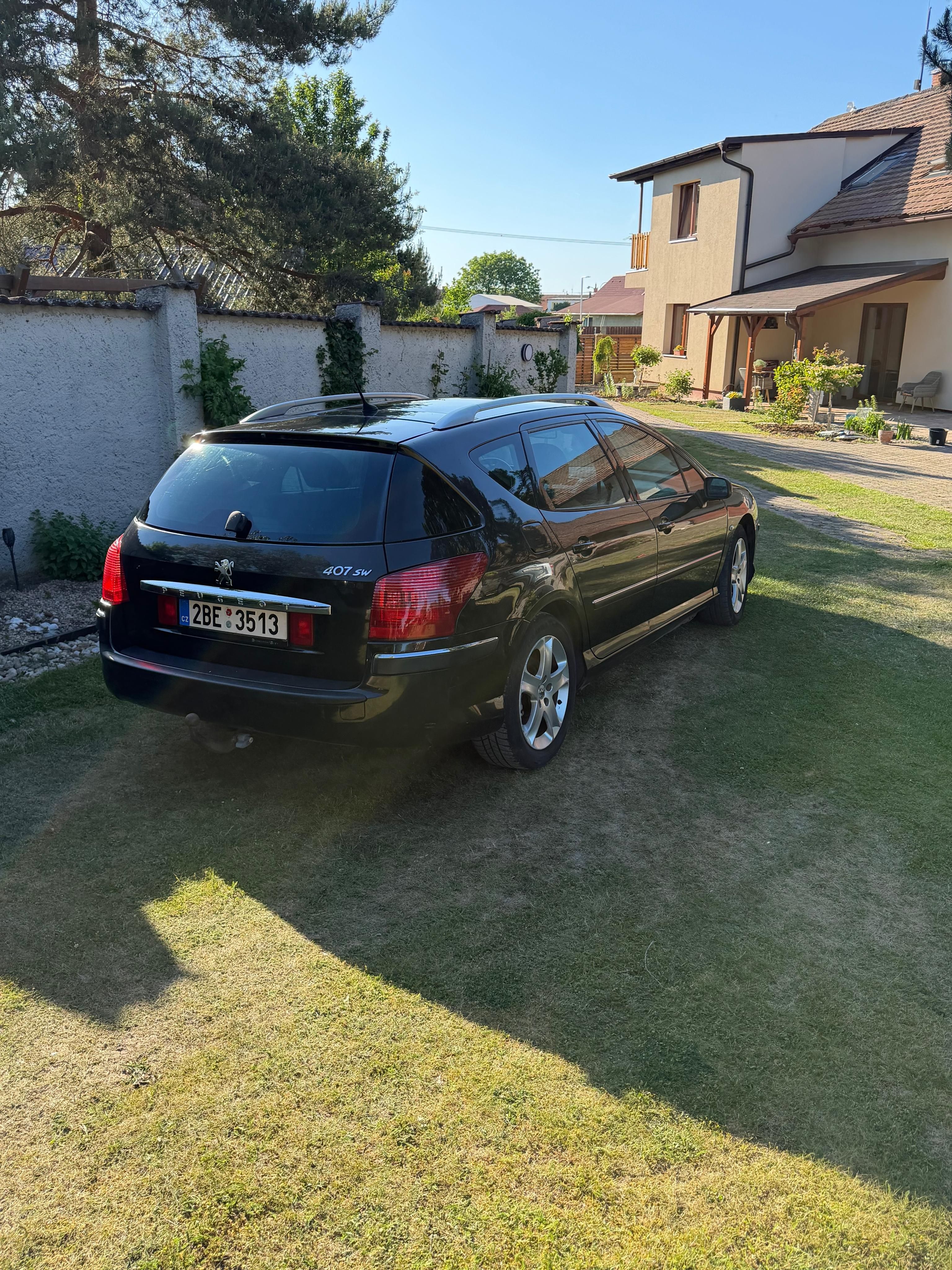 Peugeot 407 - fotka 3