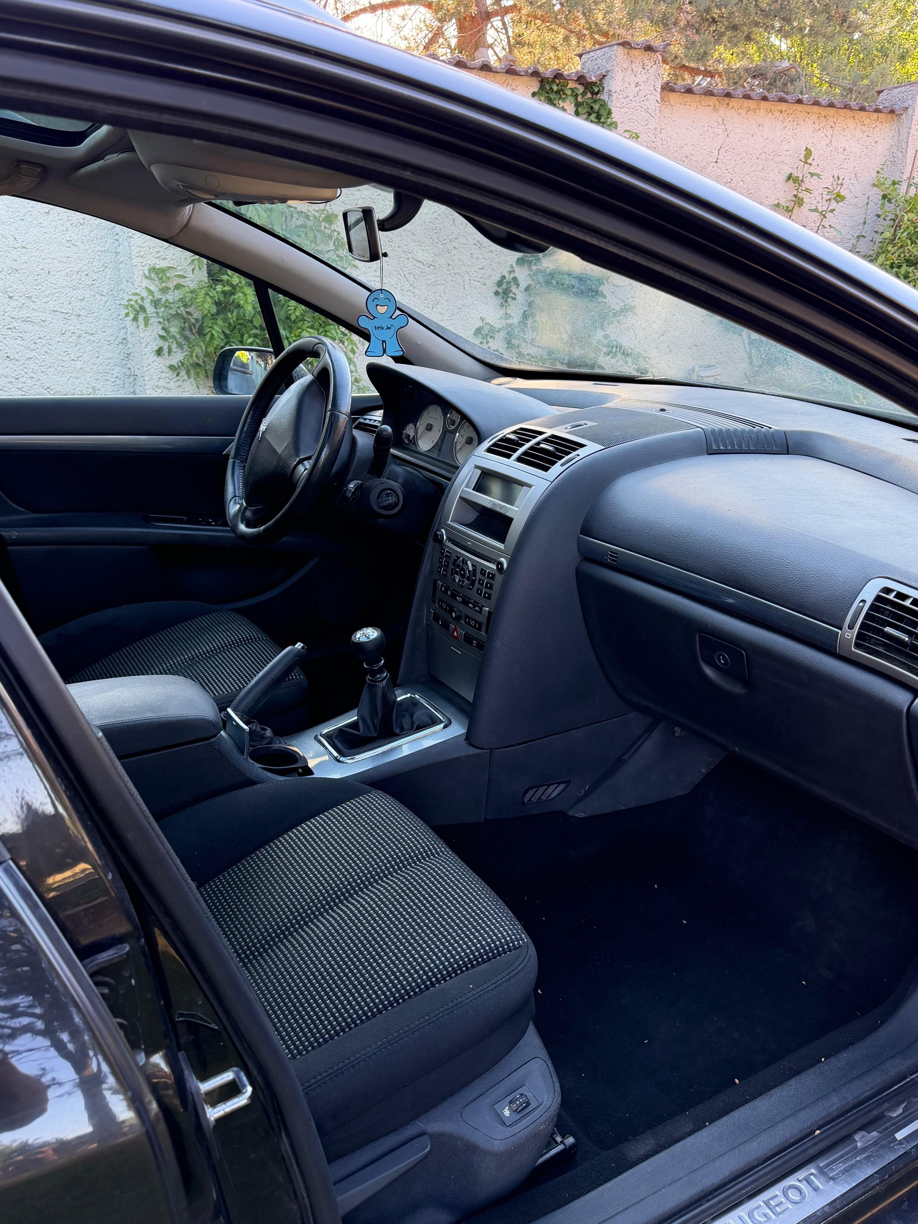 Peugeot 407 - fotka 5