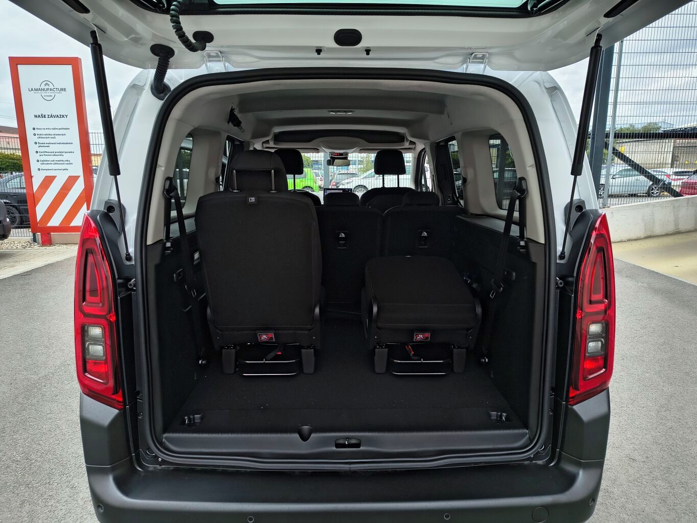 Citroën Berlingo, 7849 XL Max 1,5HDI 130 koní MA - fotka 6