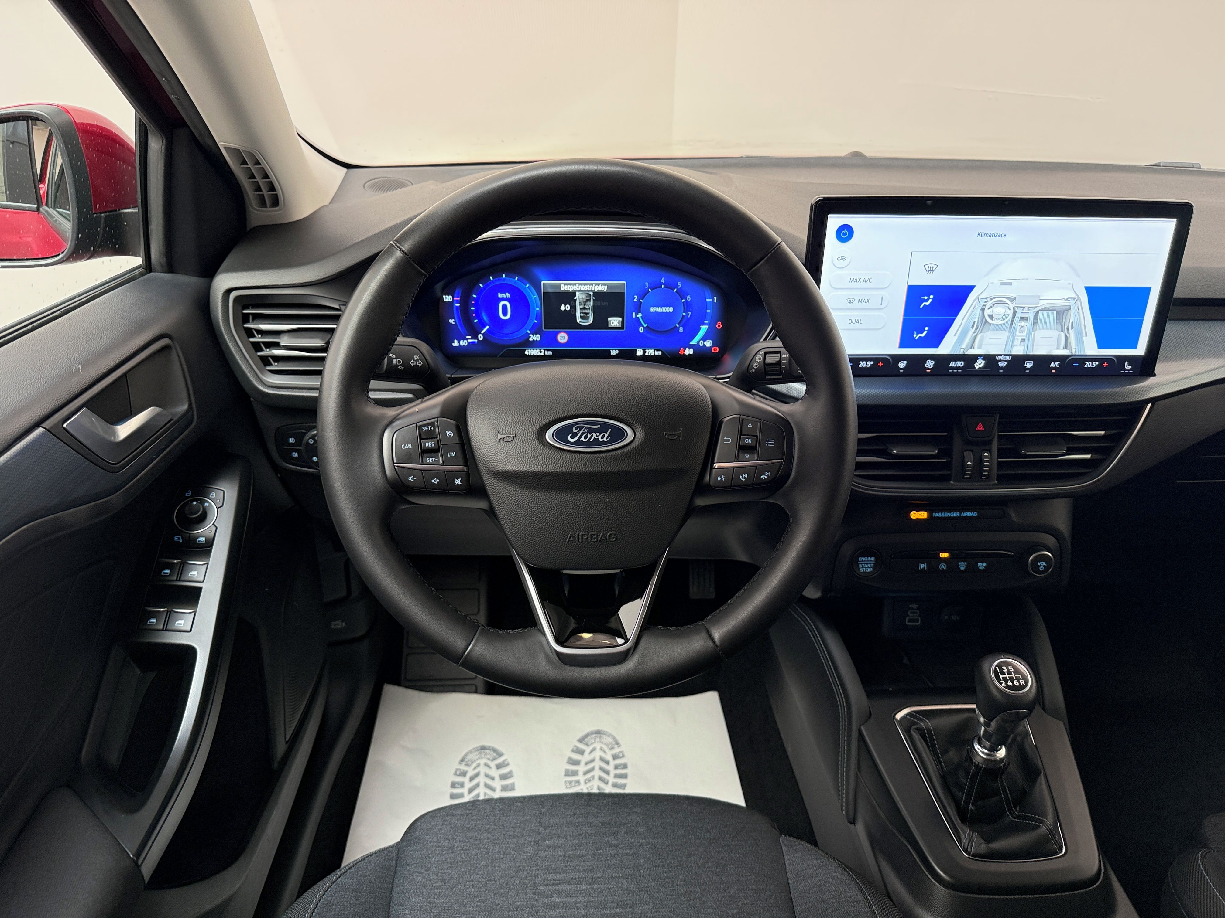 Ford Focus, 1.0 EcoBoost mHEV Active X kom - fotka 6