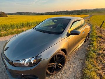 Scirocco 2.0TDI R-LINE