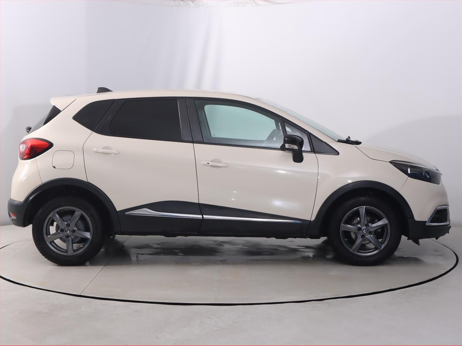 Renault Captur, 0.9 TCe - fotka 6