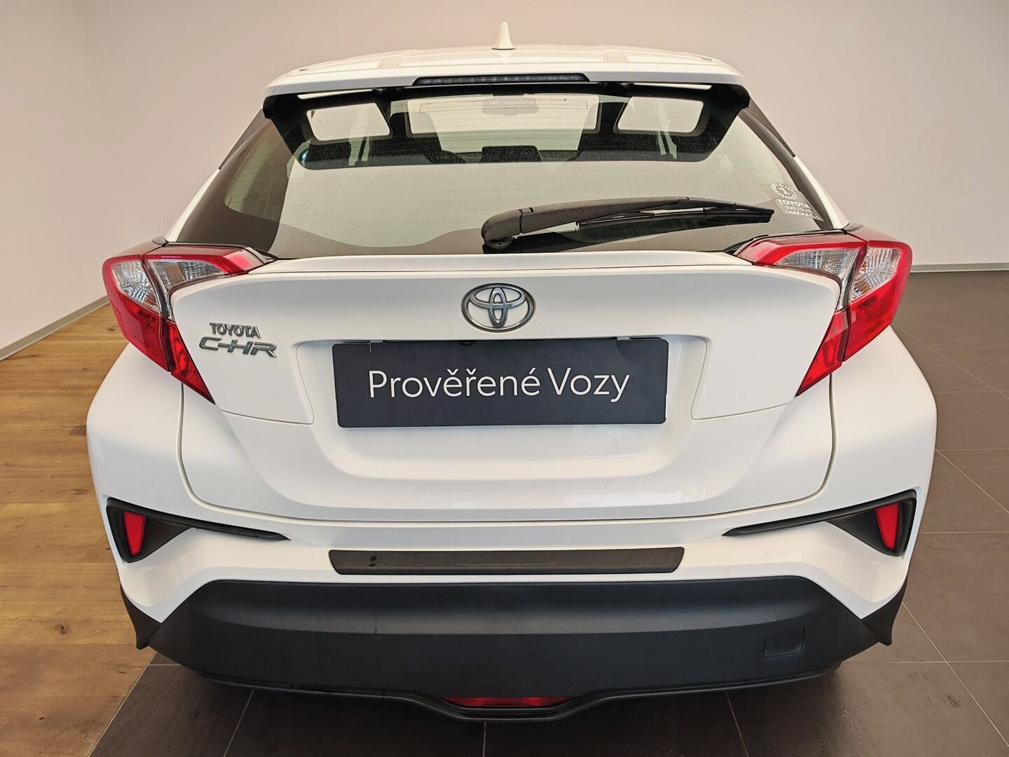Toyota C-HR, 1.2 Turbo 85kW Active - fotka 5