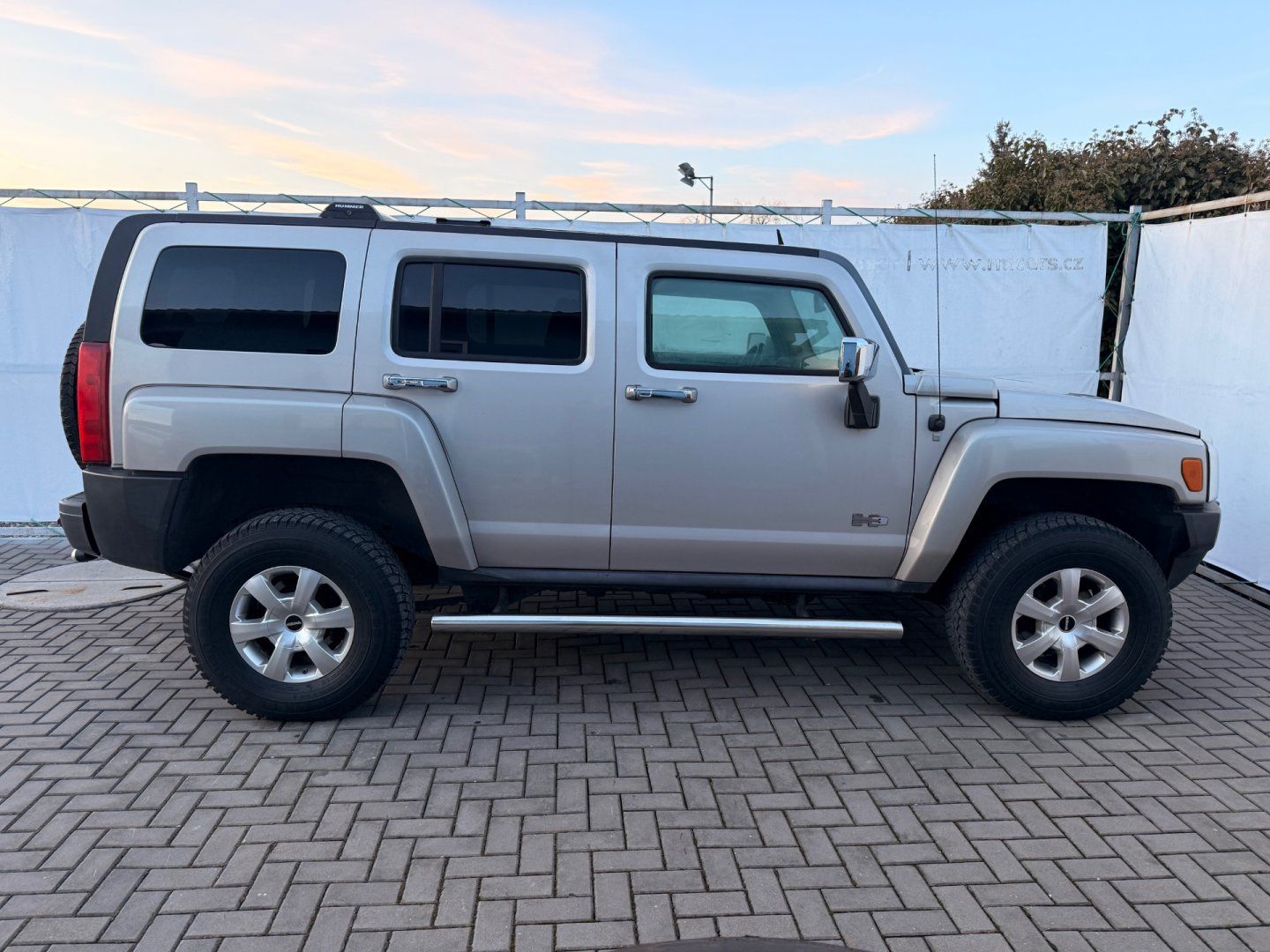 Hummer H3 - fotka 6