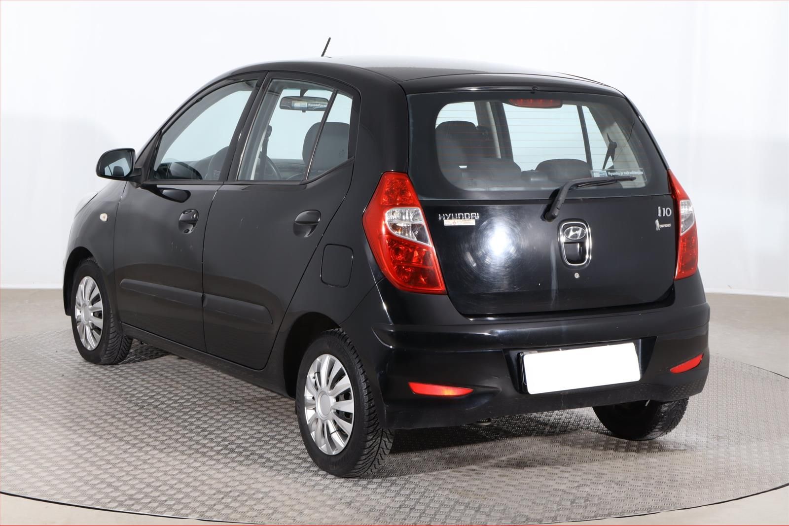 Hyundai i10, 1.1, levný provoz - fotka 4