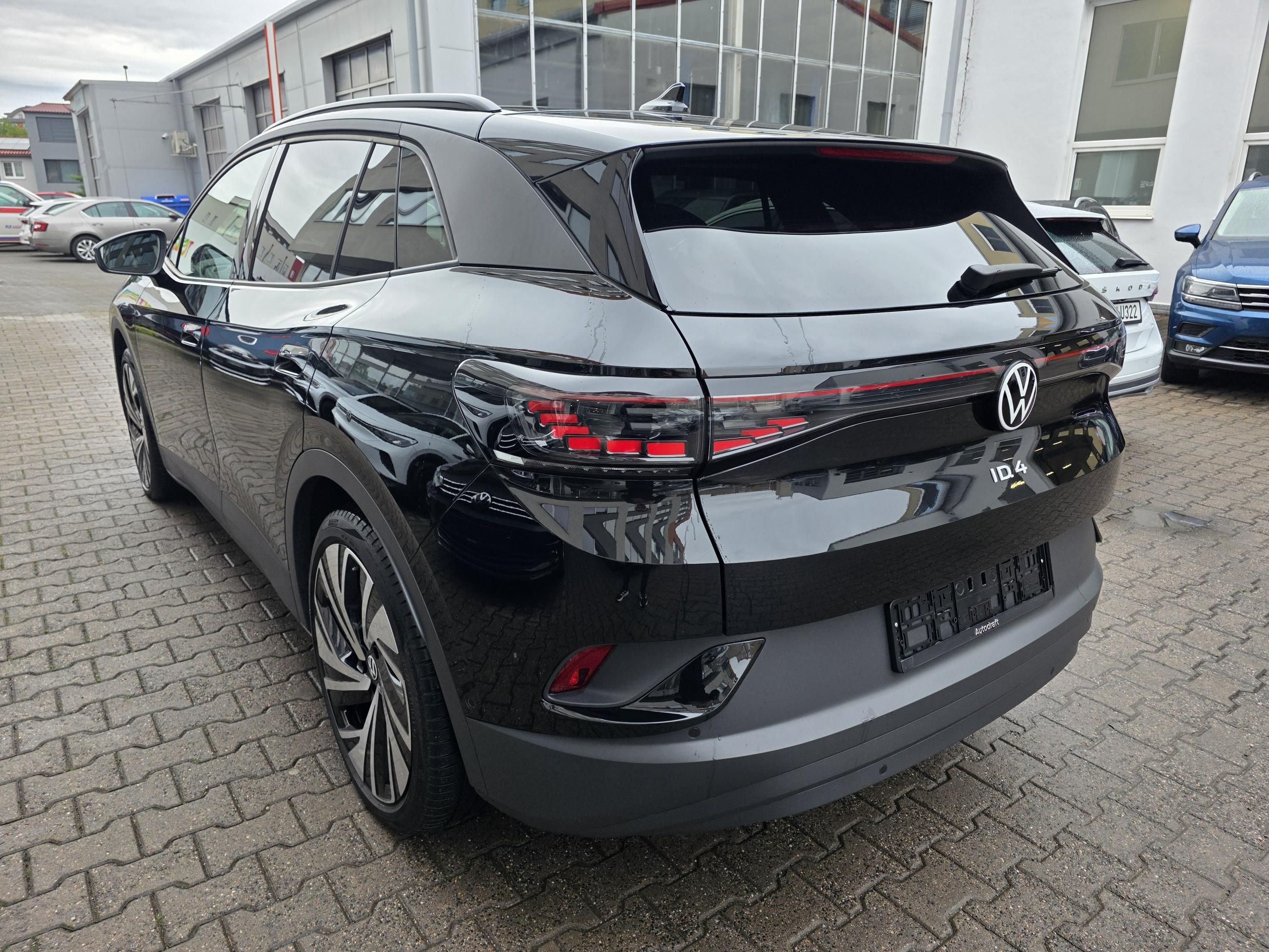 Volkswagen ID.4, Pro 210kW / Tažné / ALU 21'' - fotka 5