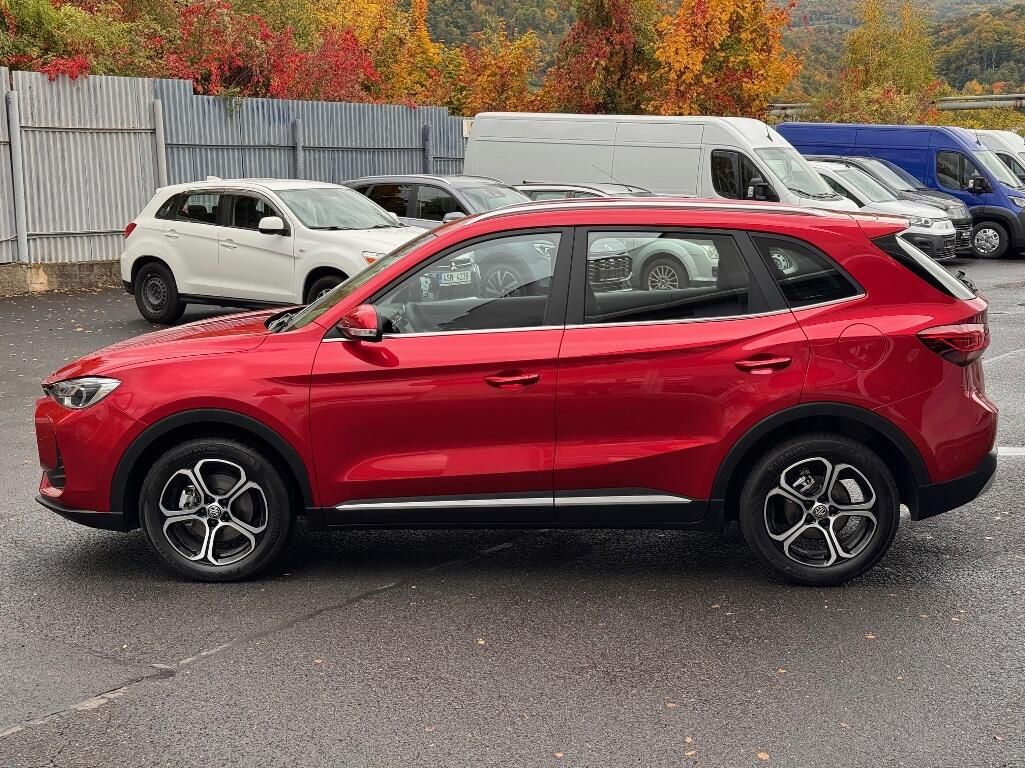 MG ZS, 1,5l Hybrid + (197k) Emotion - fotka 6