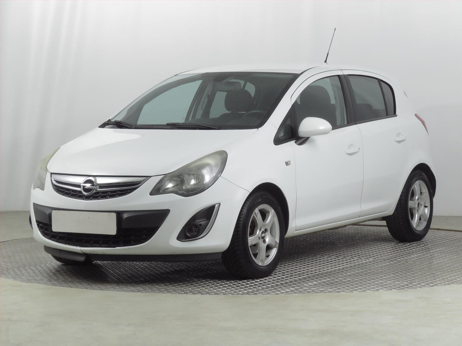 Opel Corsa, 1.2, Automat - fotka 2