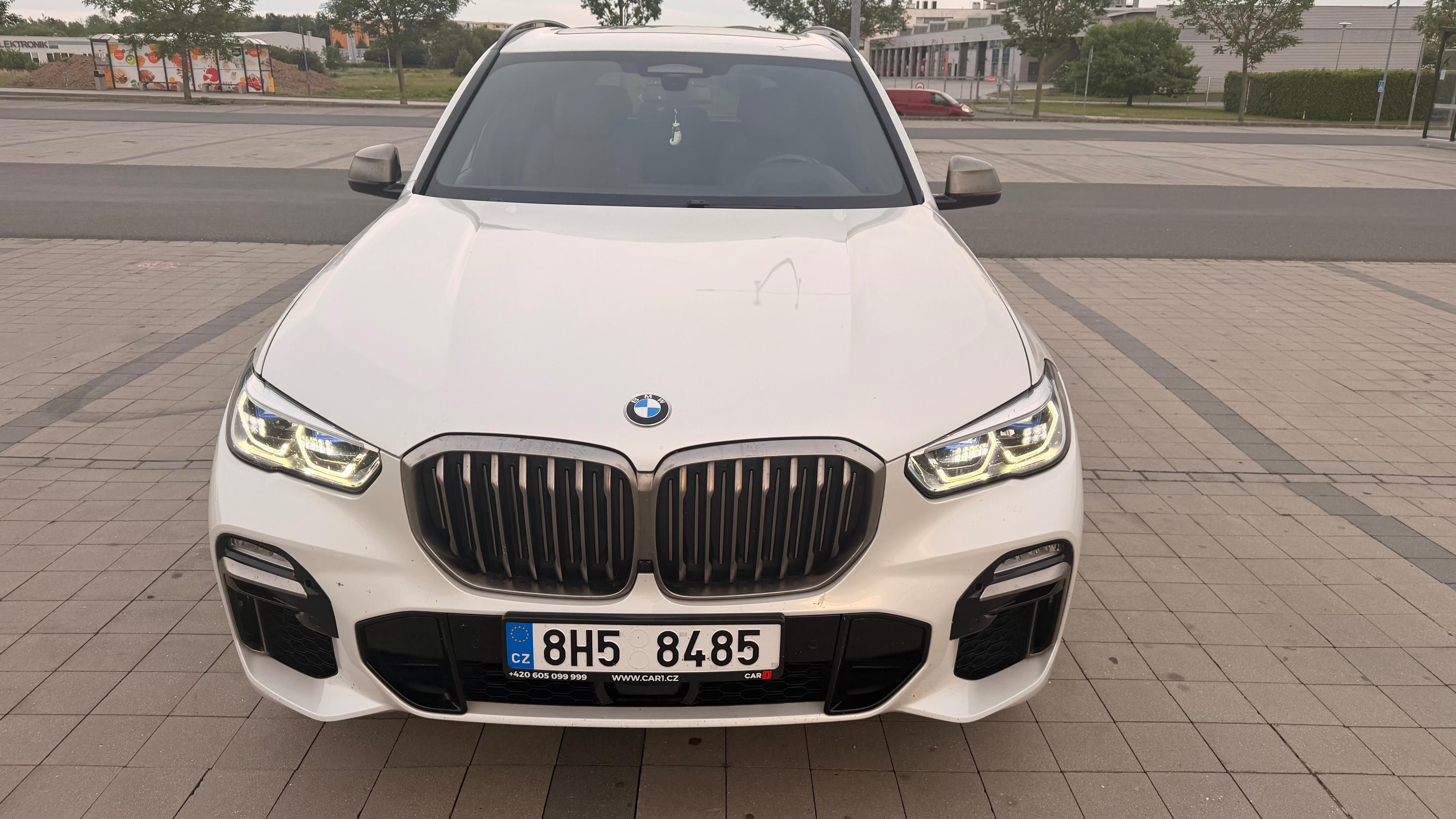 BMW X5, M50d – Panorama, nezávislé top - fotka 4