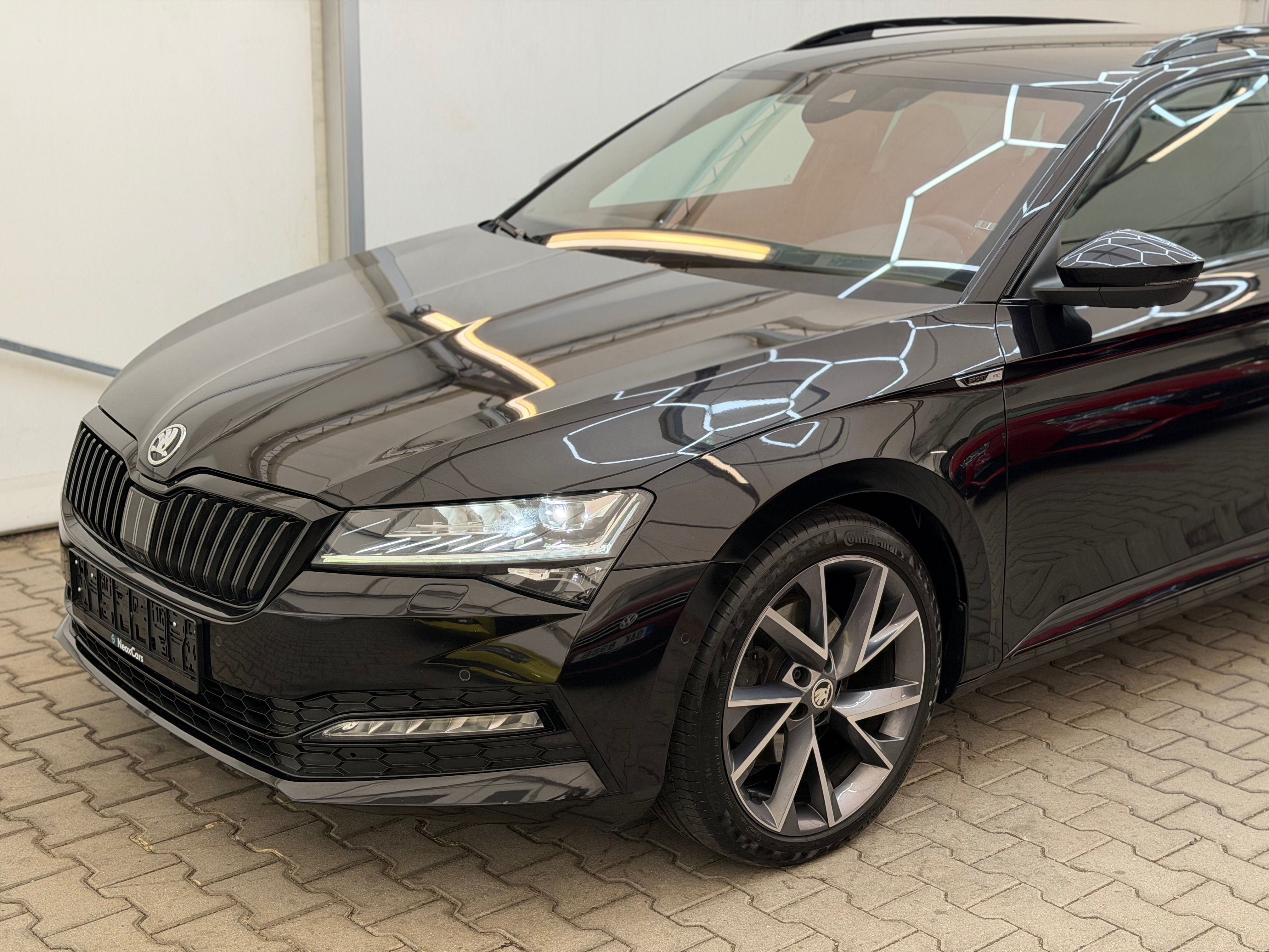 Škoda Superb, 2.0TDi,147kW,4x4,DSG,Sportline - fotka 3