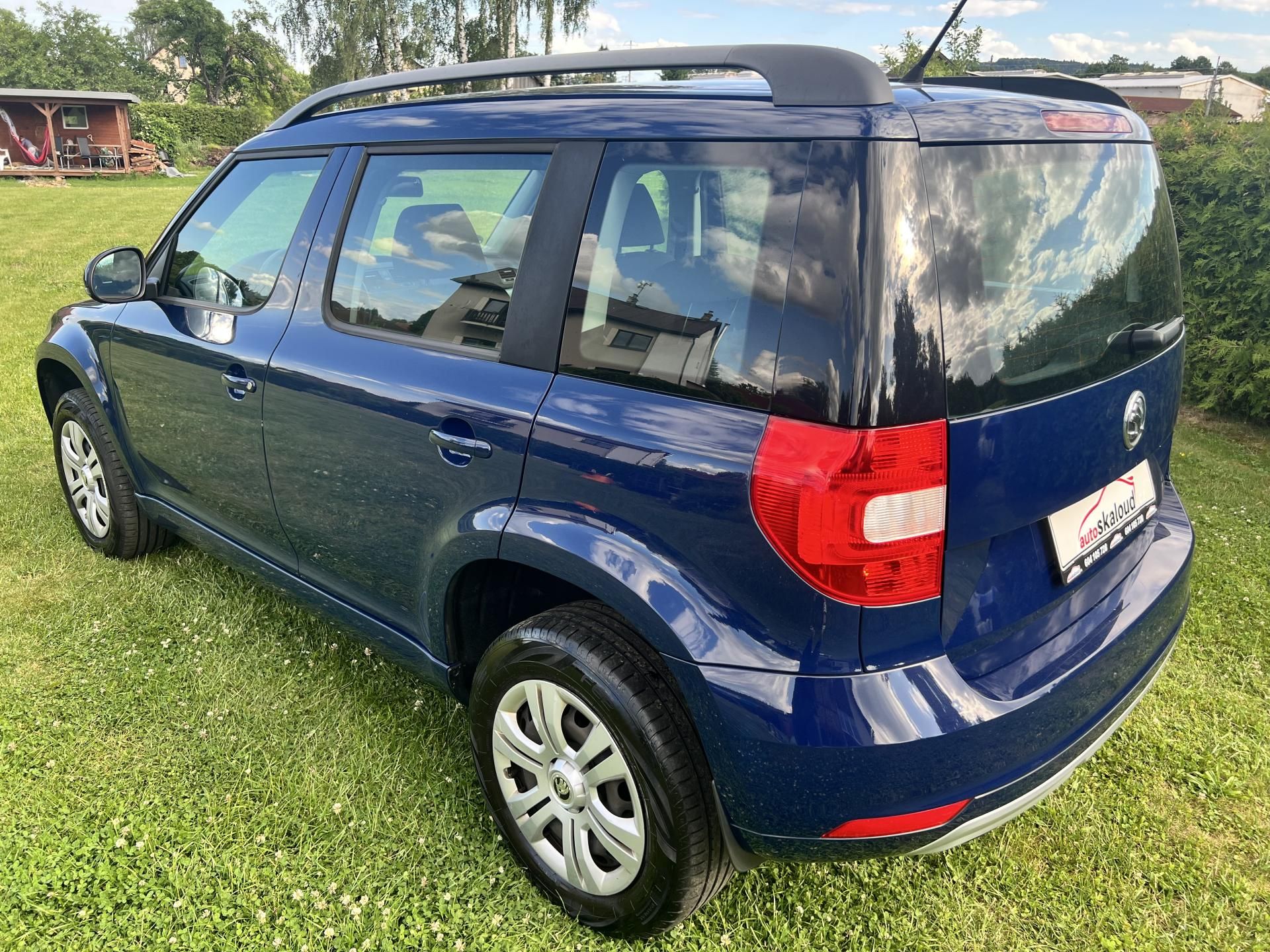 Škoda Yeti, 1.2TSI 77KW,KLIMA,ESP,ASR,CD - fotka 5