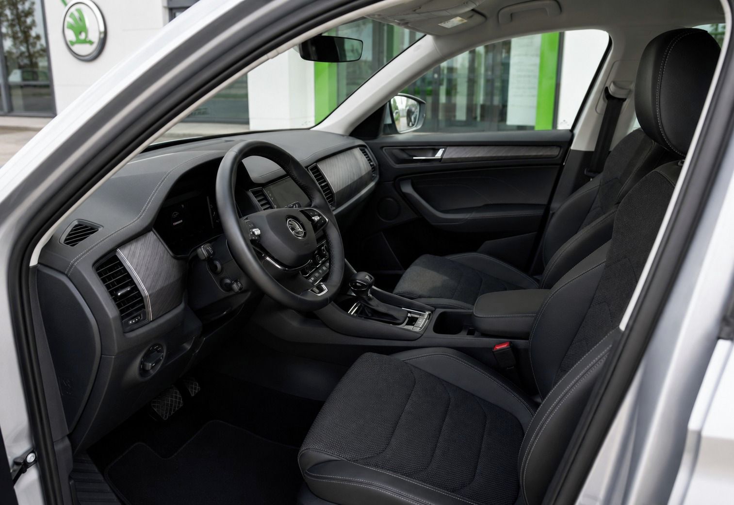 Škoda Kodiaq, DSG,7 místní,Virtual,Perfketní - fotka 3