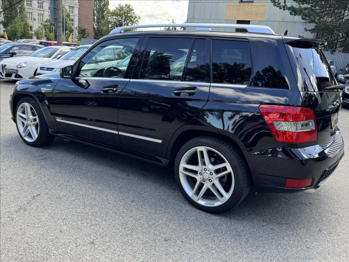 Mercedes-Benz GLK, 2,1 AMG+ 1.Majitel !! - fotka 6