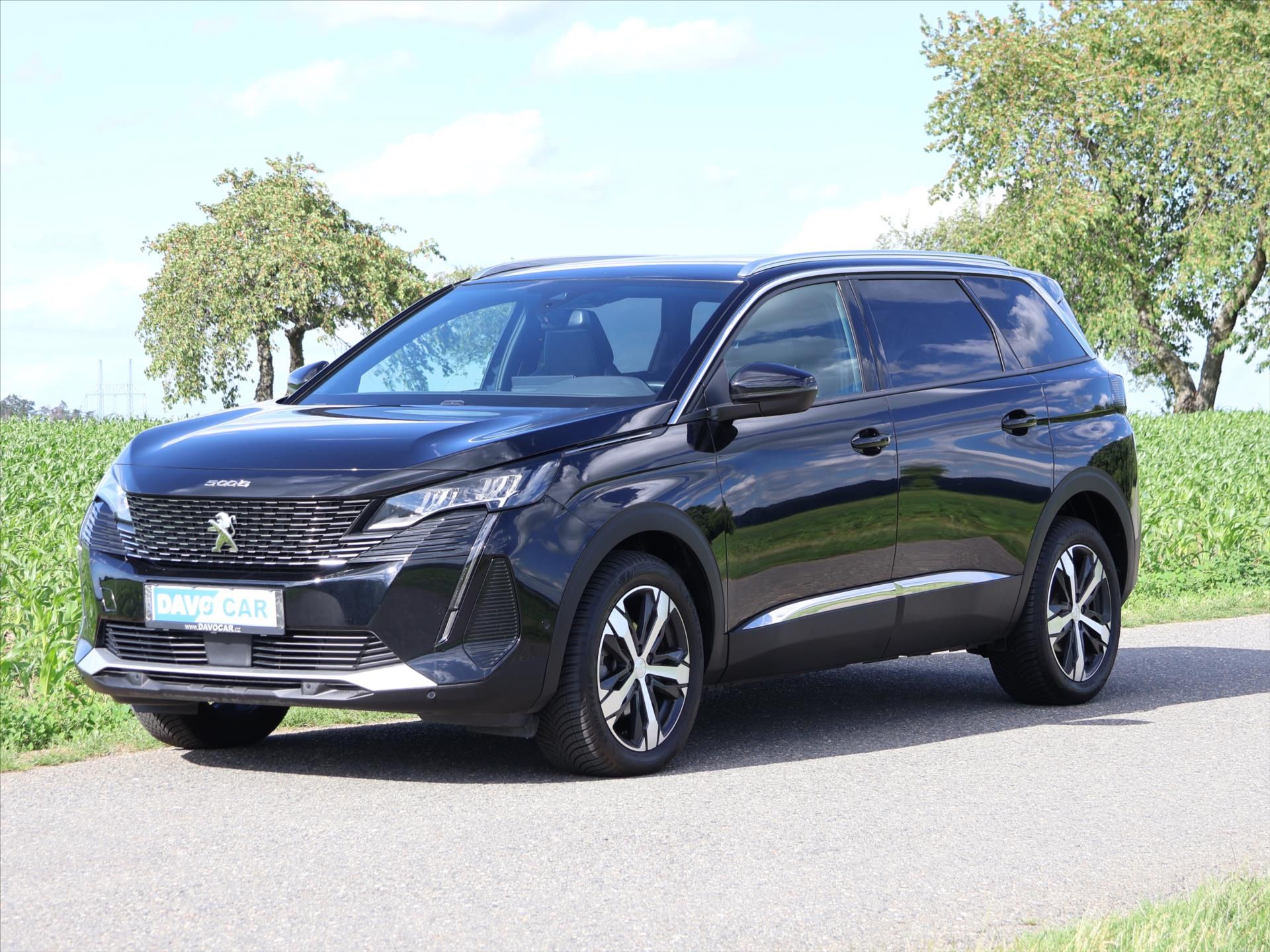 Peugeot 5008, 1,2 PT Aut. Allure 7-Míst DPH - fotka 3