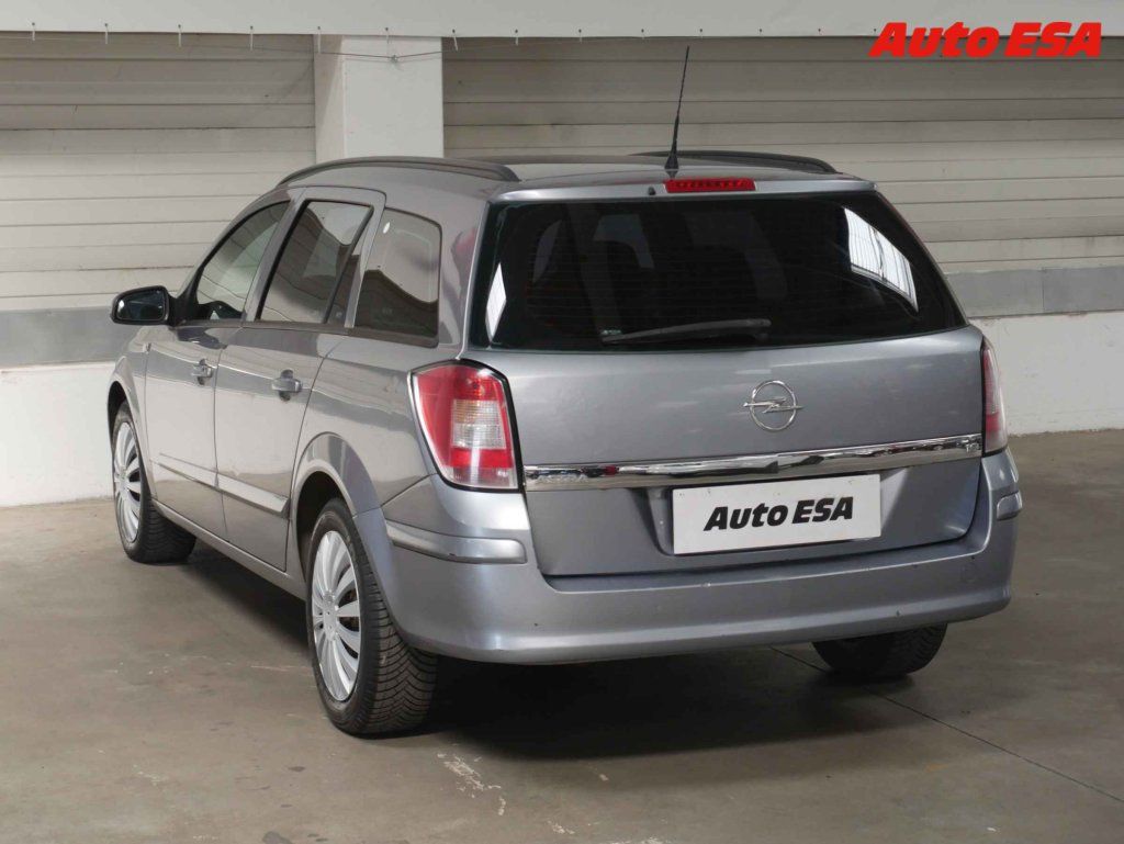 Opel Astra, 1.6i - fotka 4
