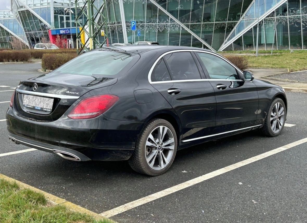 Mercedes-Benz Třídy C - fotka 4