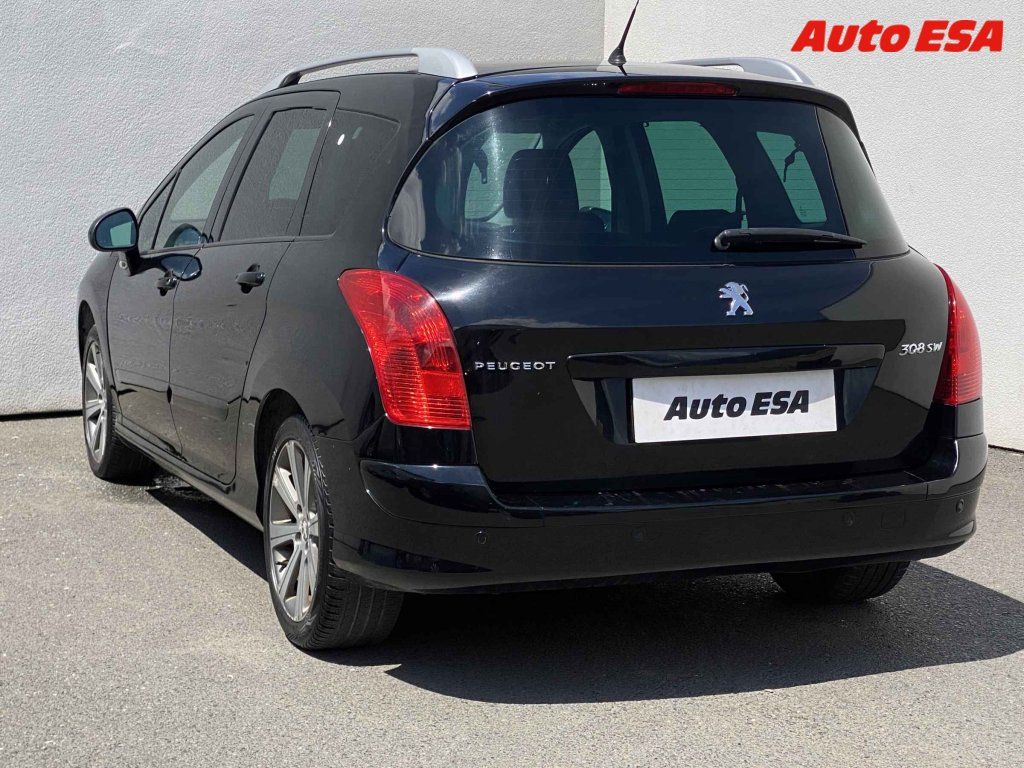 Peugeot 308, 1.6 i,+ kola - fotka 6