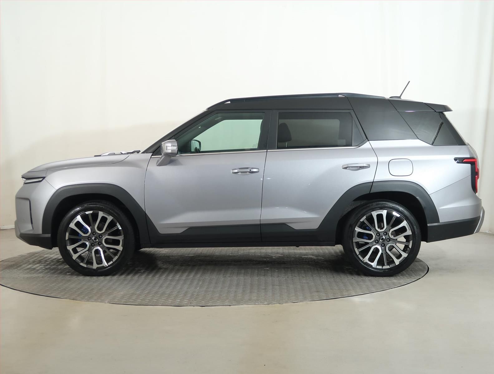 SsangYong Torres, 1.5 T-GDI, Záruka, 4X4 - fotka 3