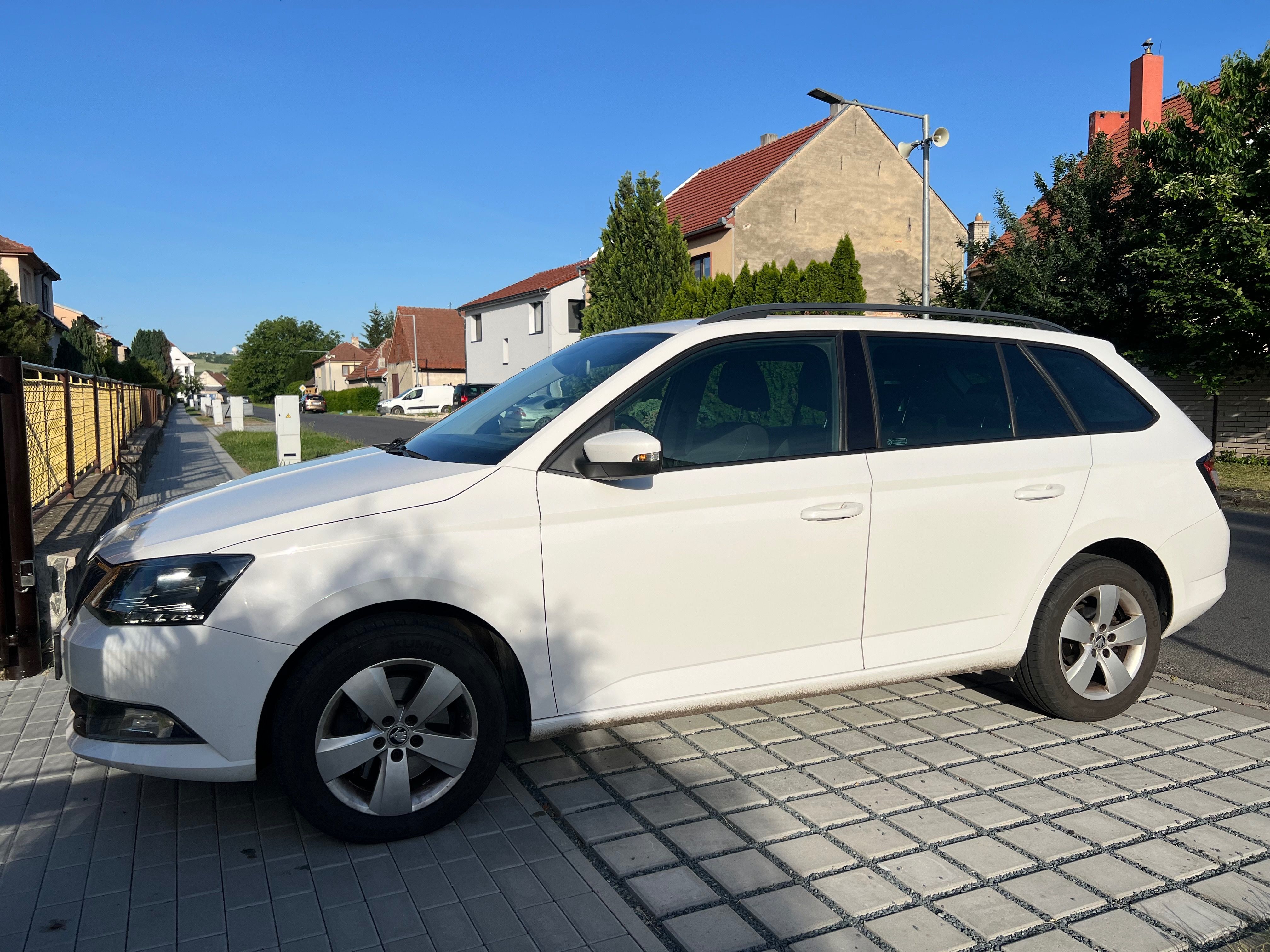 Škoda Fabia, Škoda Fabia combi 1.2 Tsi 81kW - fotka 3